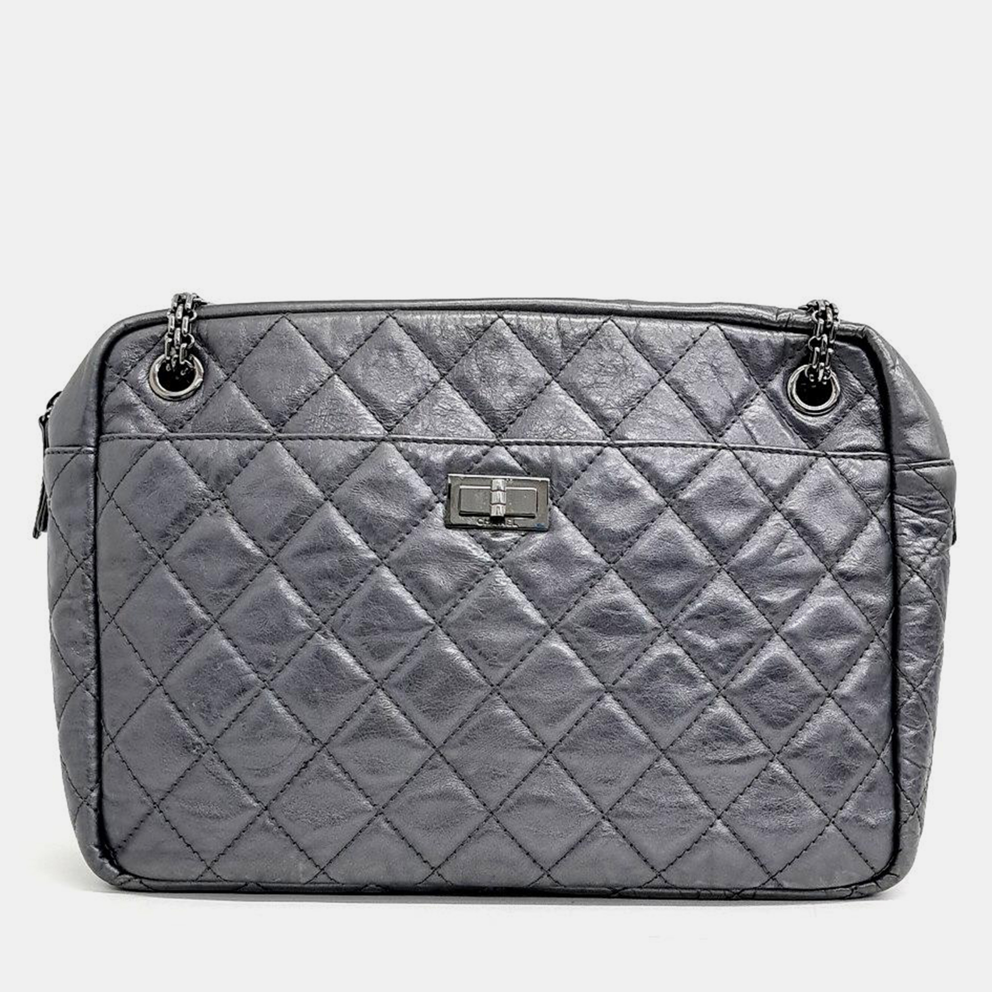 Pre-owned Chanel Vintage 2.55 Large Camera Bag In Silver