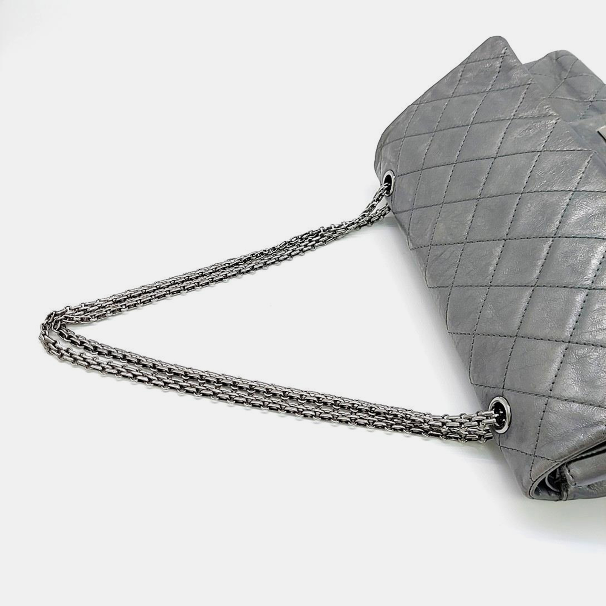 Chanel Vintage 2.55 Bag 32 