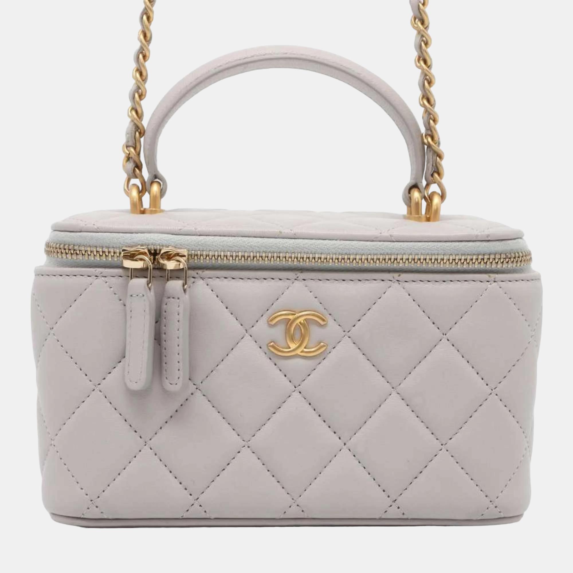 Pre-owned Chanel Grey Quilted Lambskin Classic Top Handle Vanity Case With Chain