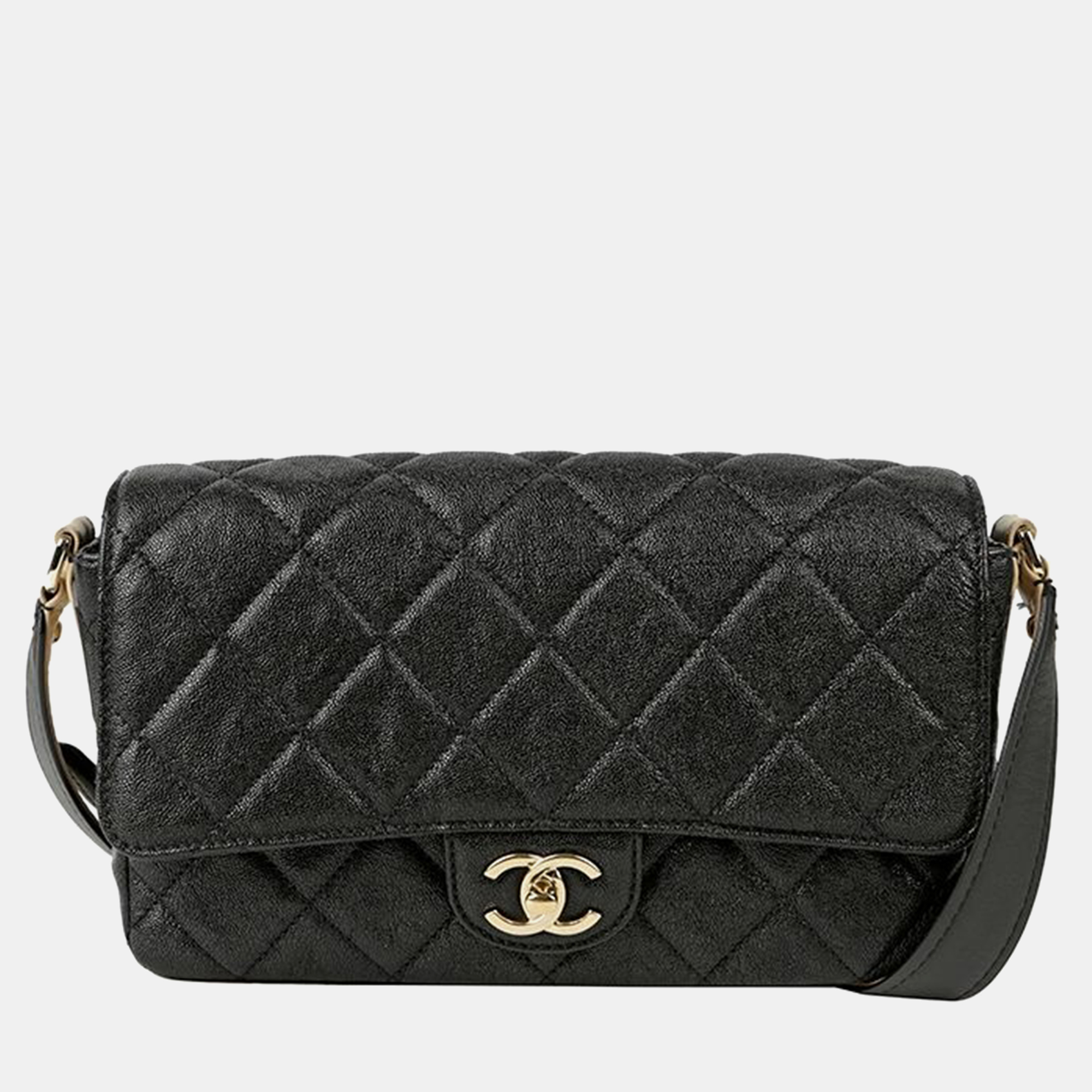 

Chanel Black Quilted Caviar Medium Buckle Strap CC Messenger Bag