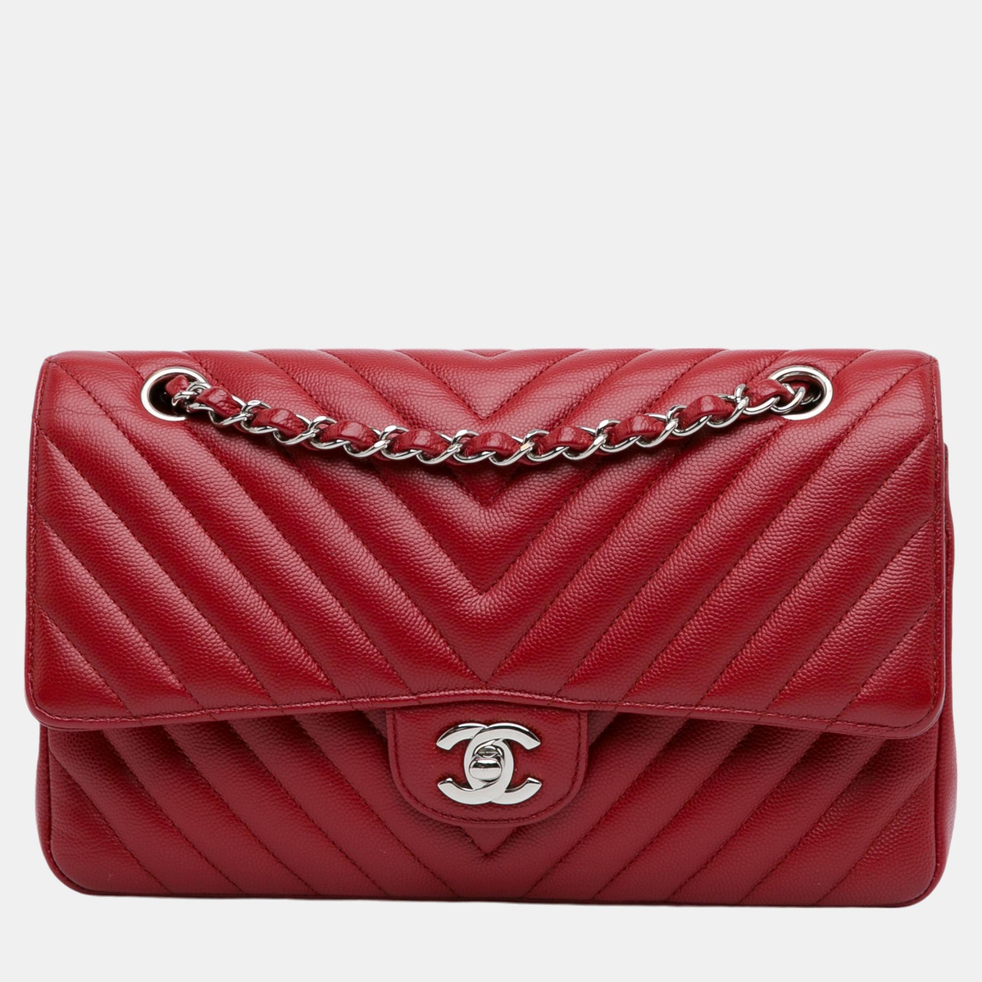 Pre-owned Chanel Red Medium Classic Chevron Caviar Double Flap