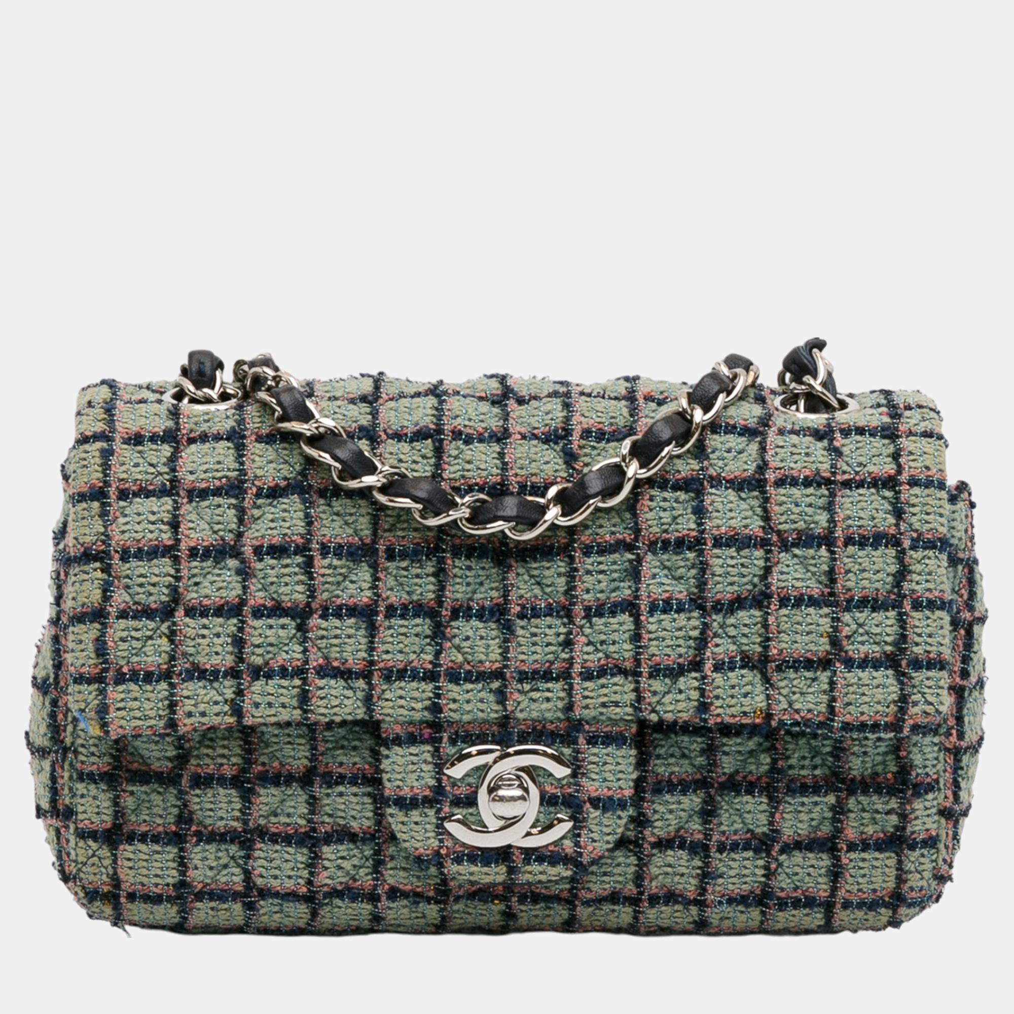 

Chanel Green Mini Rectangular Classic Tweed Flap