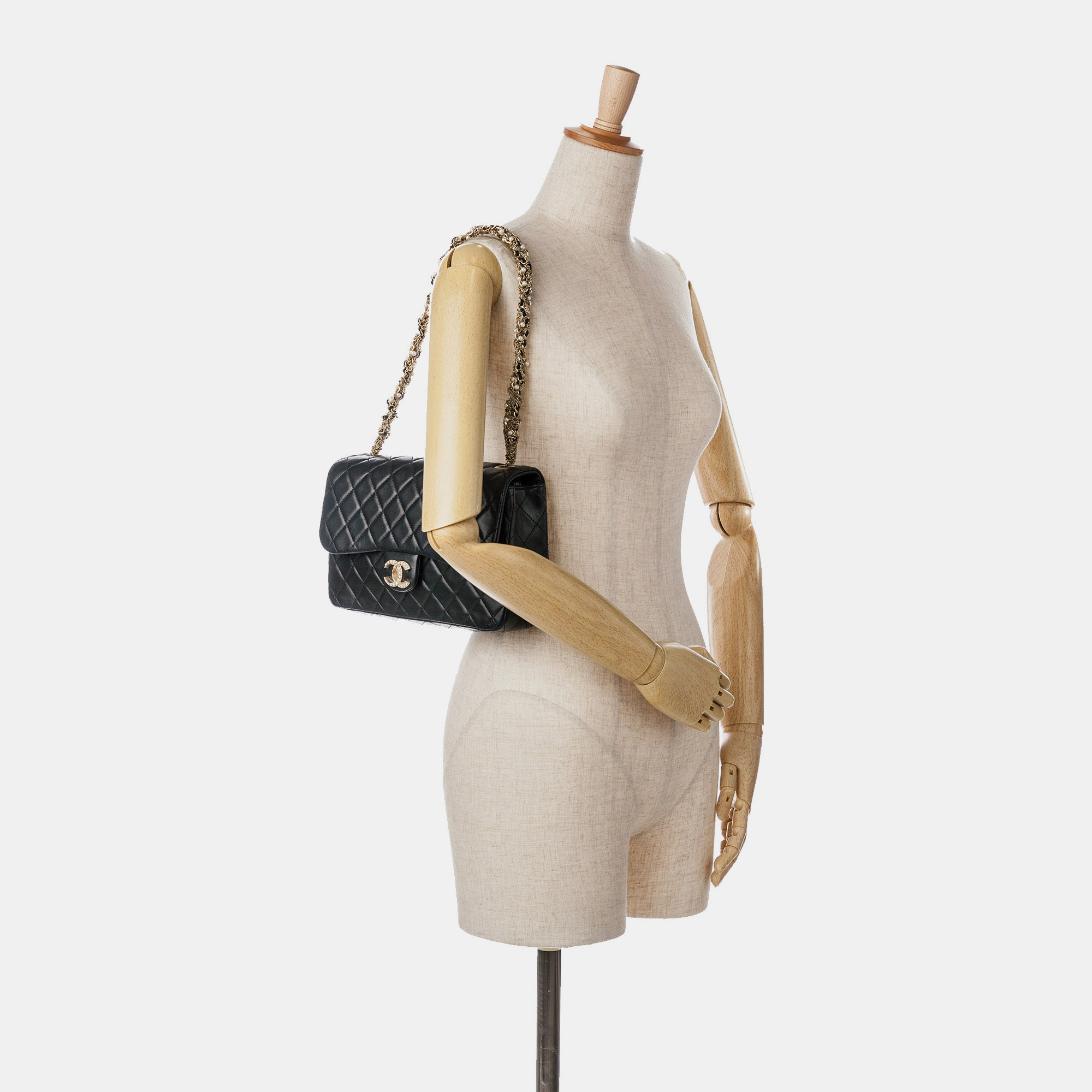 Chanel CC Quilted Lambskin Westminster Pearl Flap 