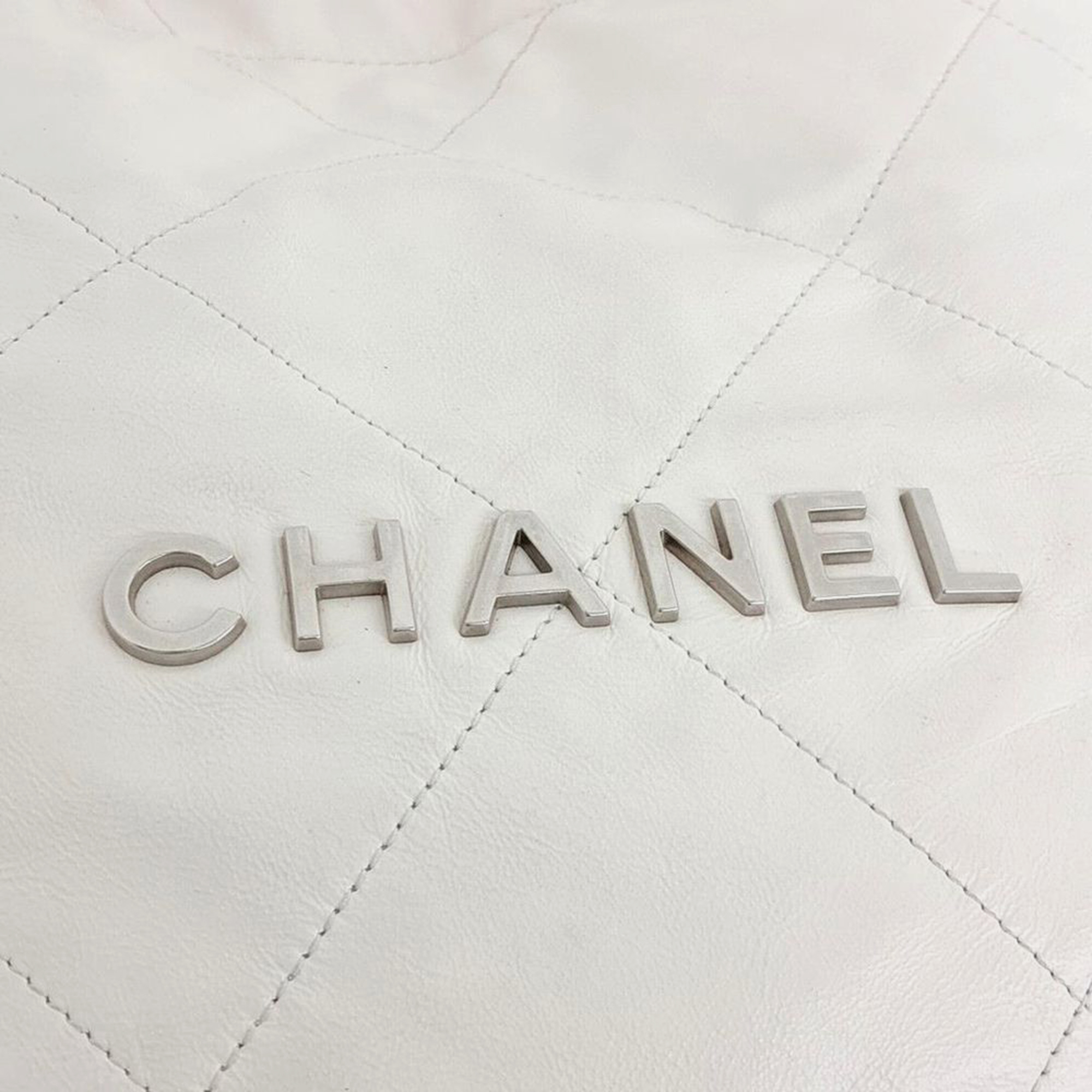 Chanel 22 bag small 