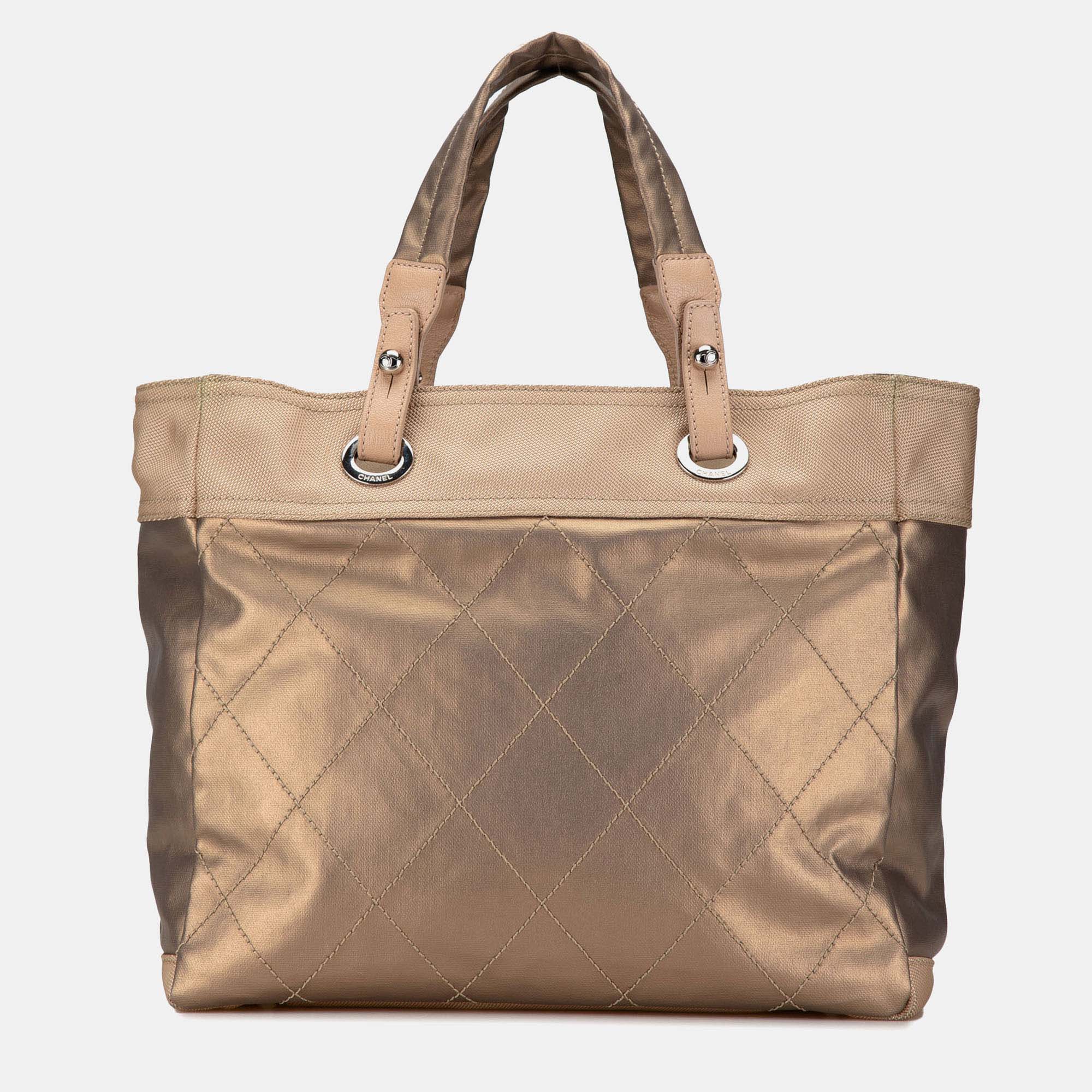 Pre-owned Chanel Large Paris Biarritz Tote In Gold