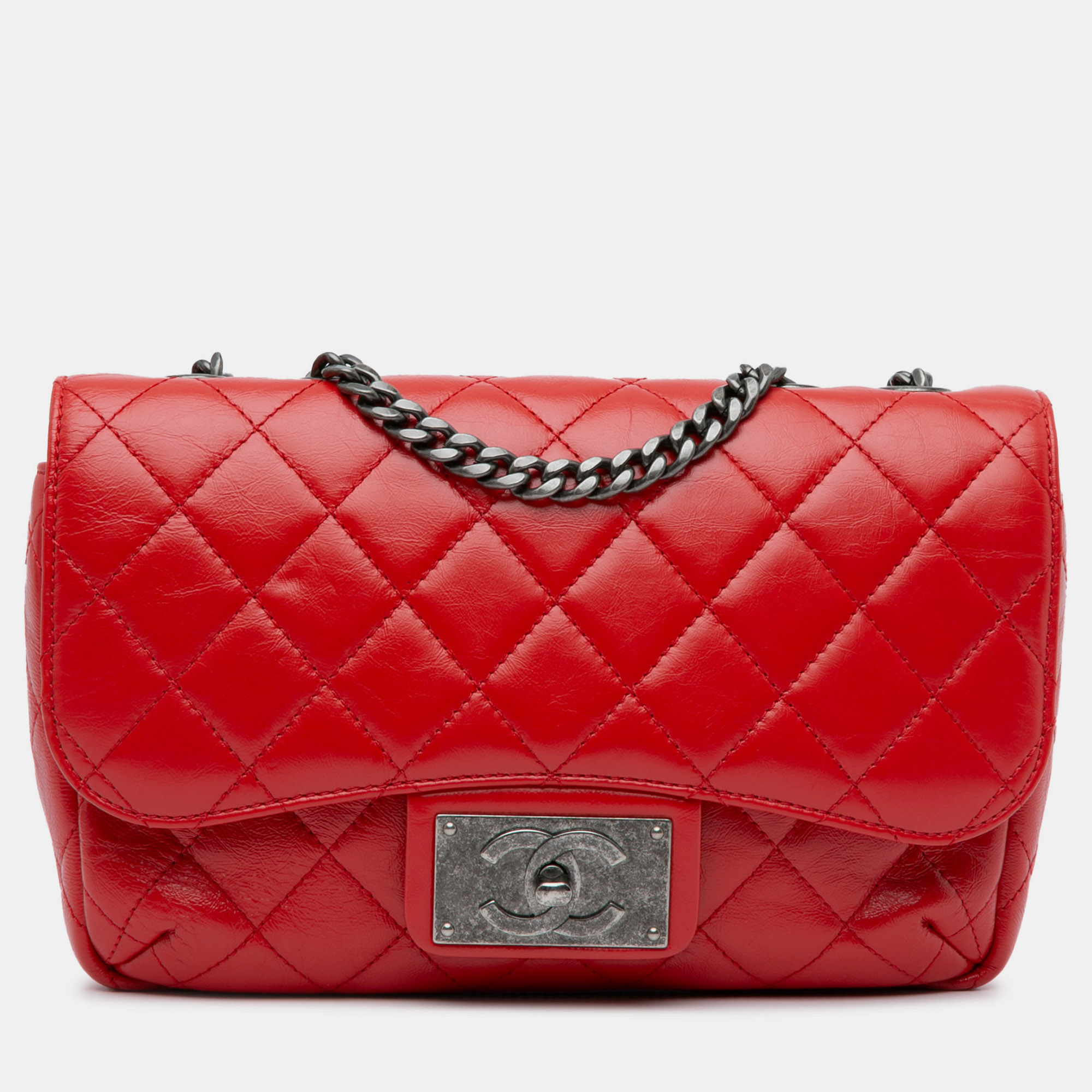 

Chanel CC Crinkled Calfskin Chain Flap Bag, Red