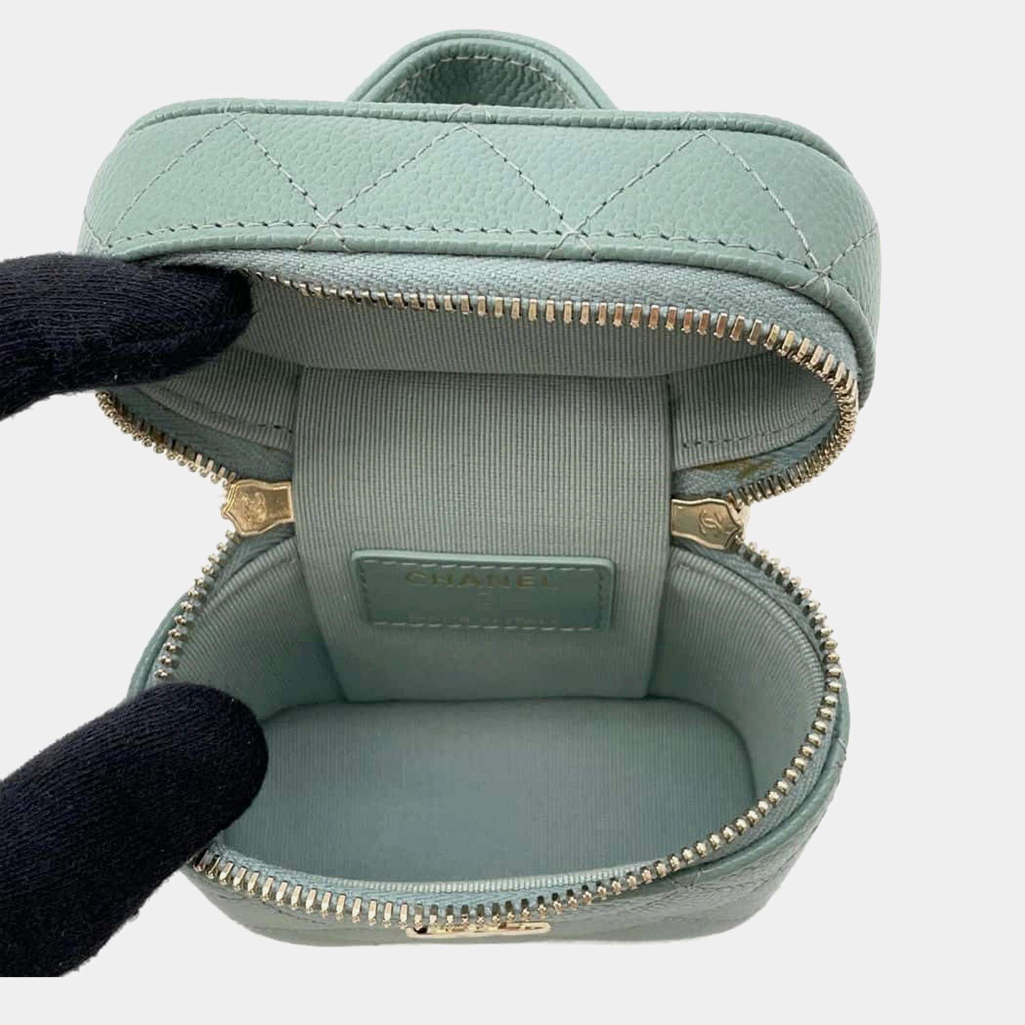 Chanel Green Caviar Leather Small Top Handle Vanity Case Bag 