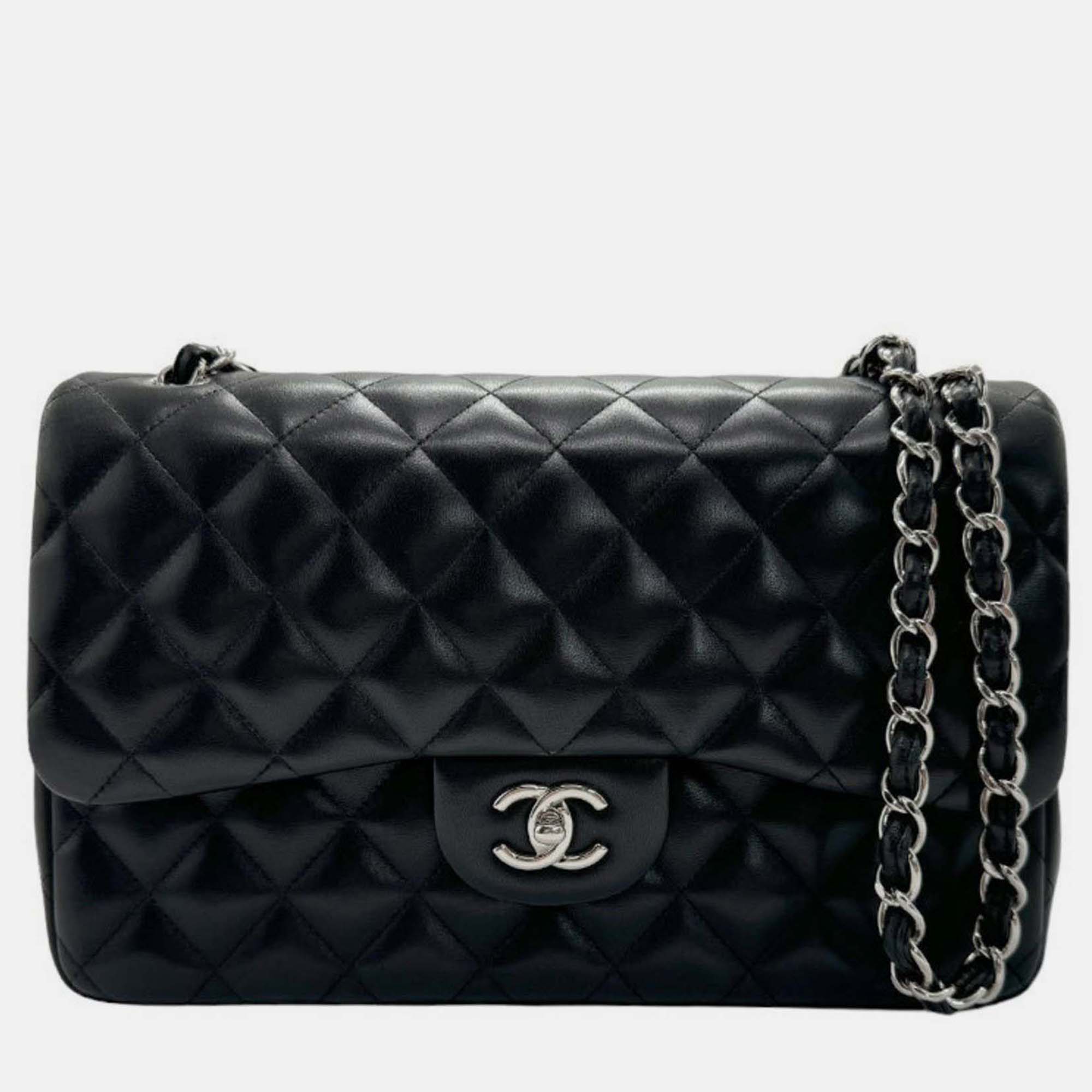 

Chanel Black Leather Jumbo Classic Double Flap Shoulder Bag