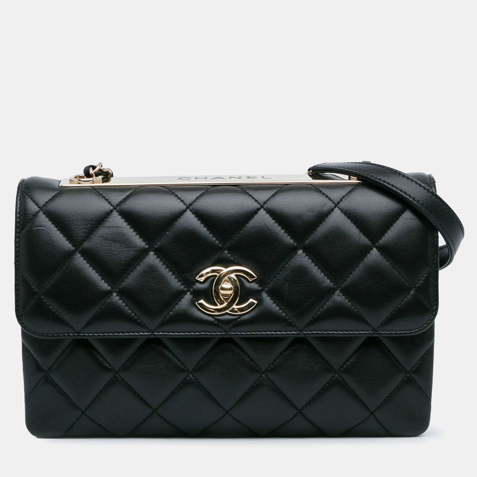 Pre-owned Chanel Lambskin Trendy Cc Flap Bag In Black