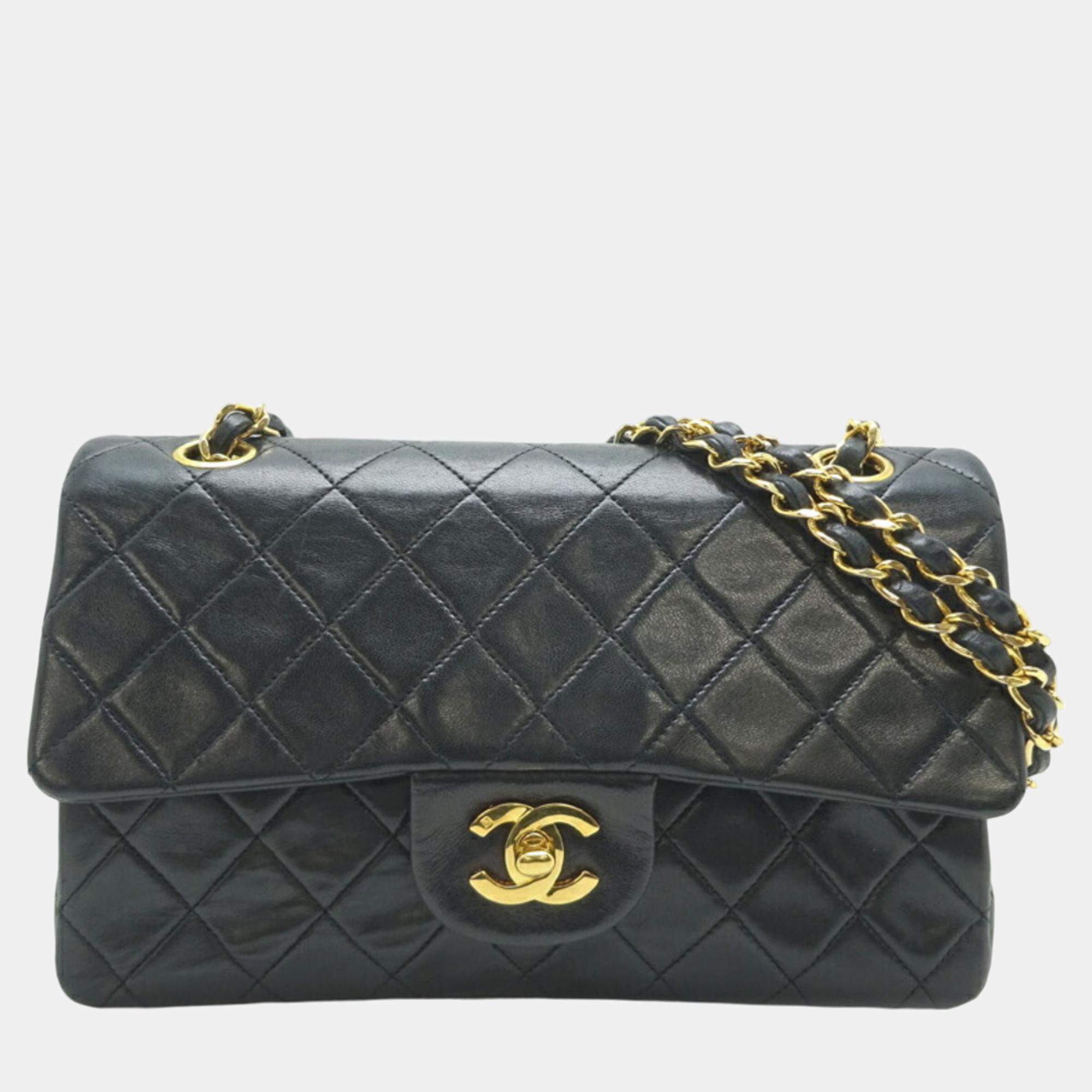 

Chanel Black Lambskin Matelasse 23 Shoulder Bag