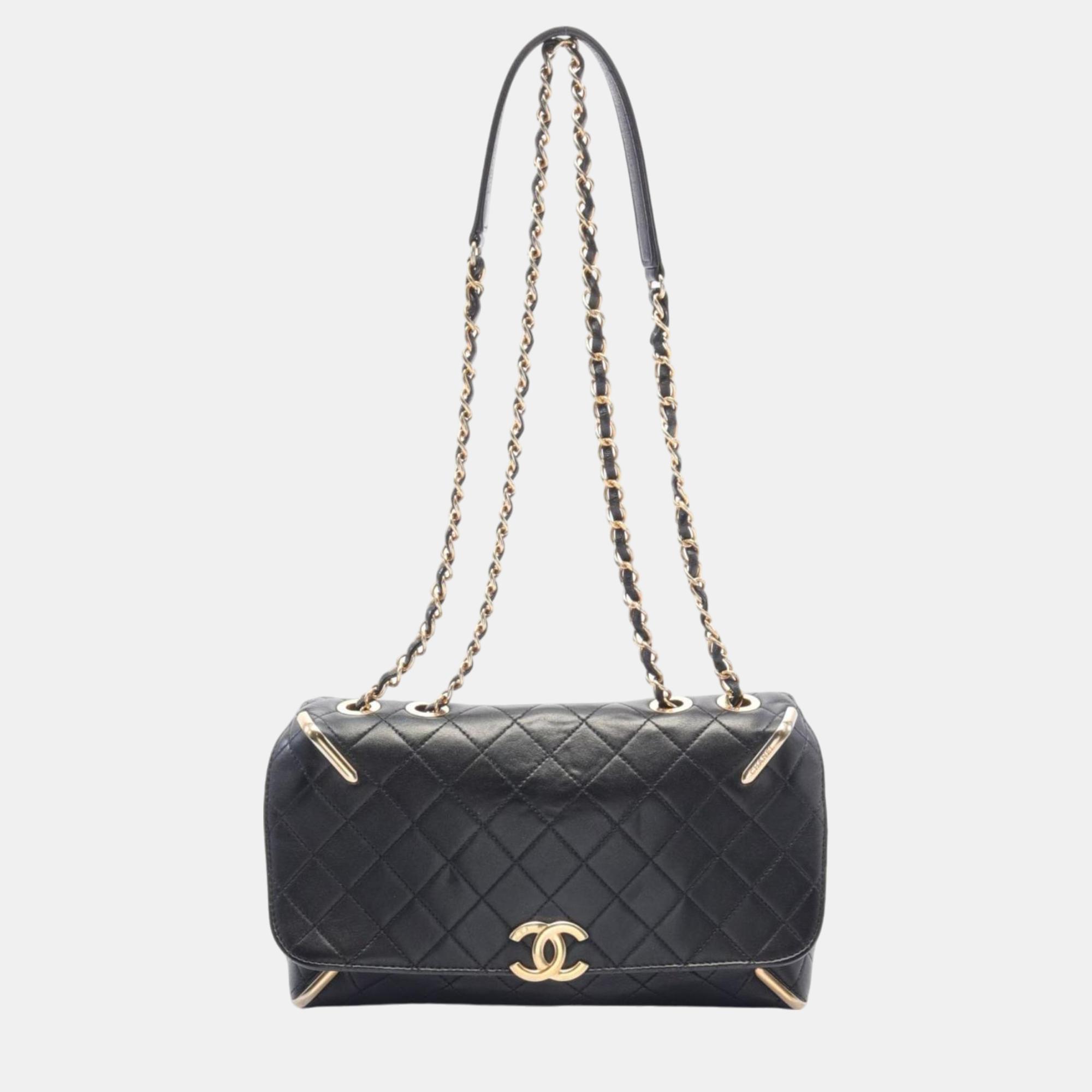 

Chanel Black Leather Shoulder Bag