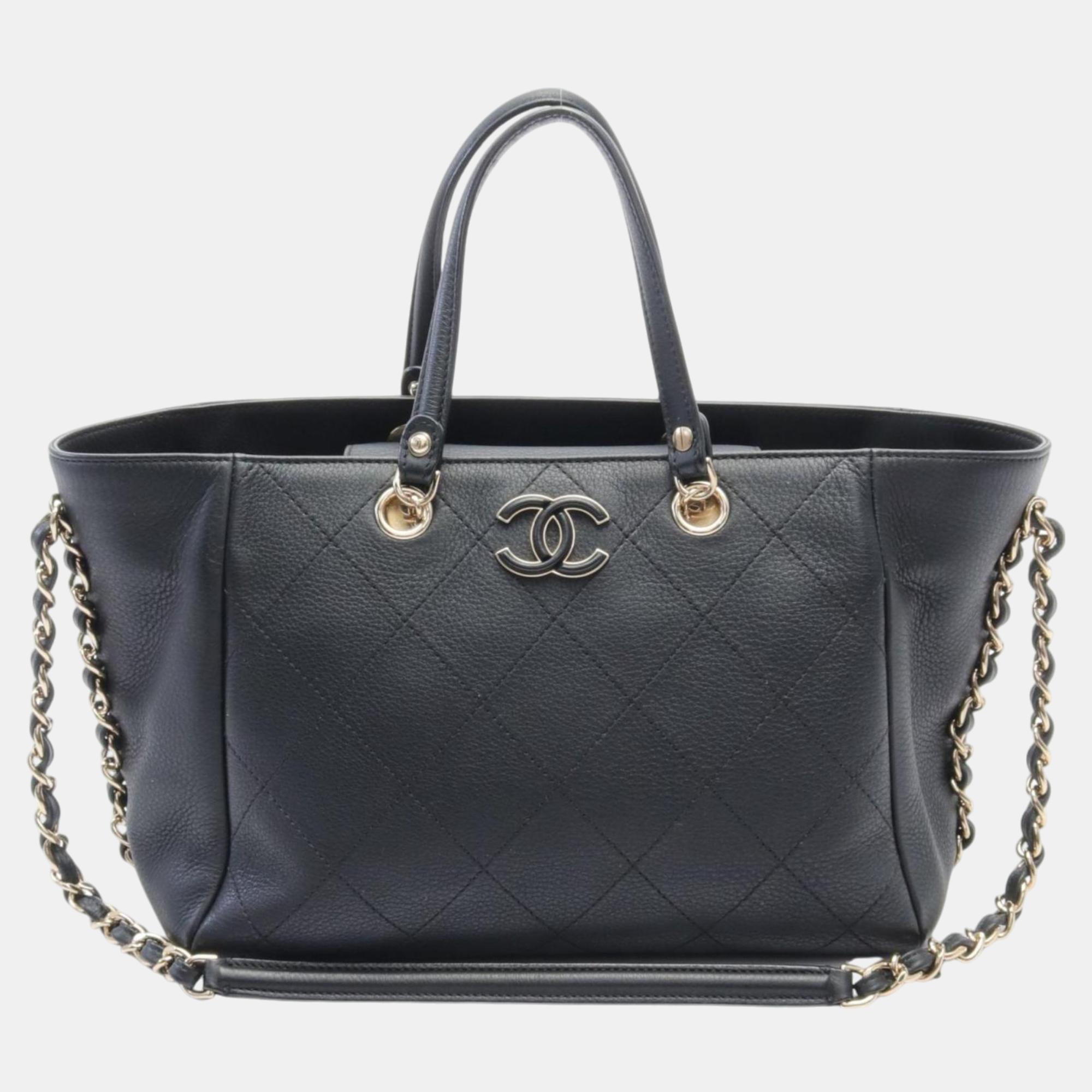 

Chanel Black Leather Small Matelasse Bag