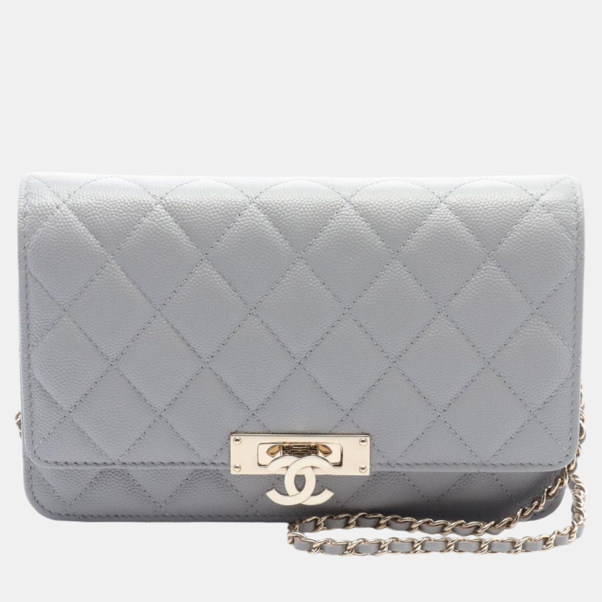 

Chanel Grey Caviar Skin Matelasse Shoulder Bag