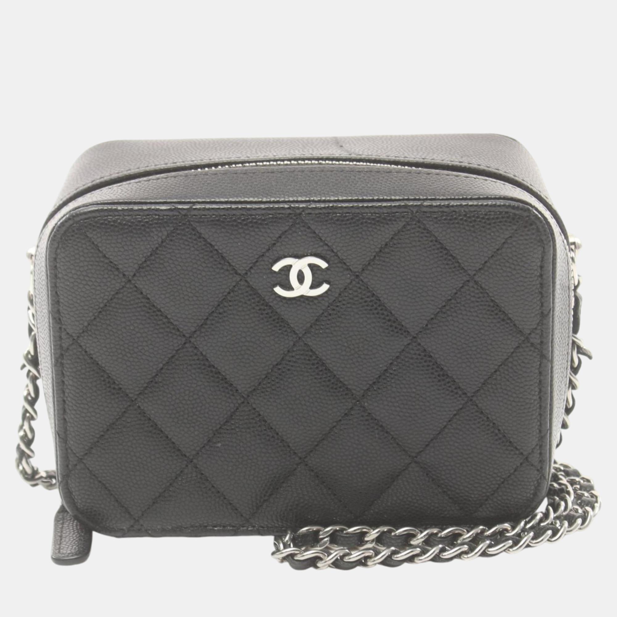 Pre-owned Chanel Black Caviar Skin Matelasse Camera Bag