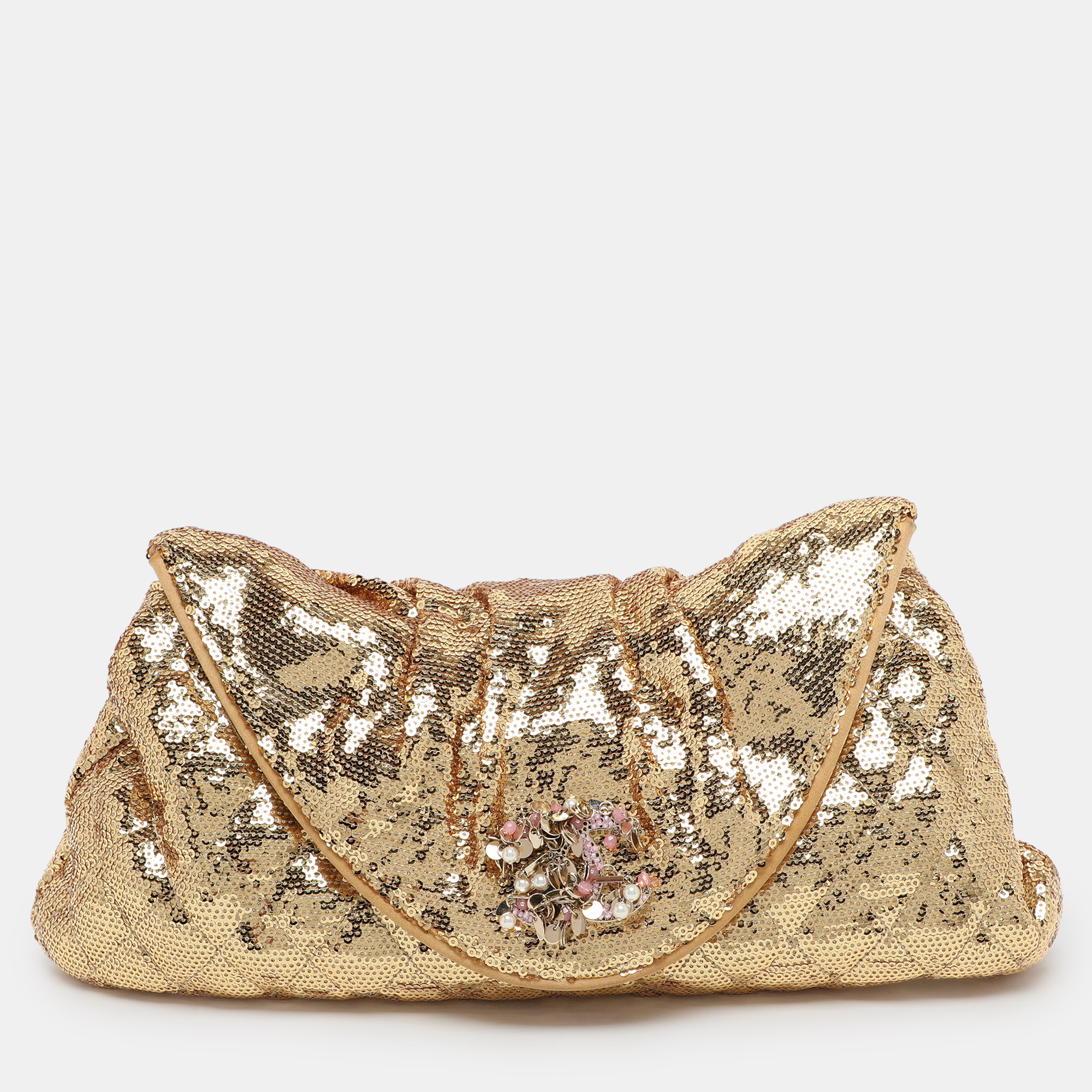 

Chanel Gold Quilted Sequins Half Moon Clutch