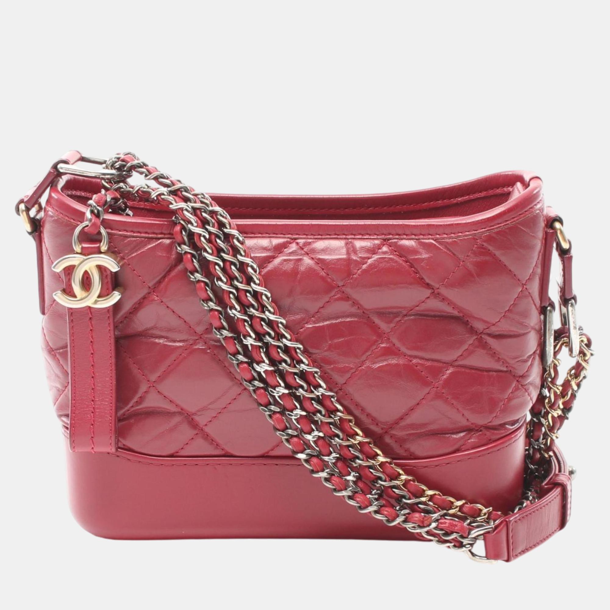 

Chanel Red Aged Calfskin Gabrielle de Chanel Small Hobo Bag