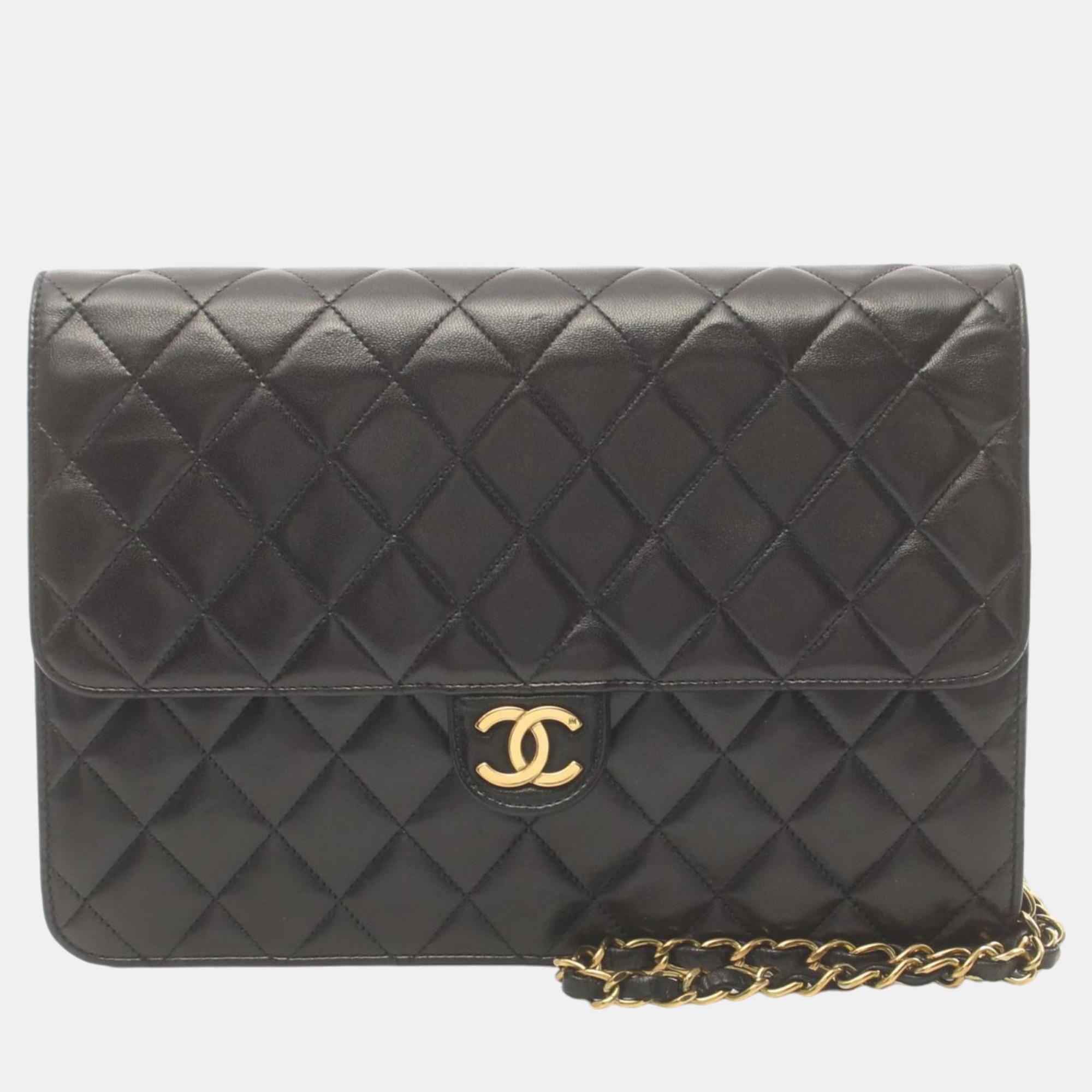 Pre-owned Chanel Black Lambskin Matelasse Shoulder Bag