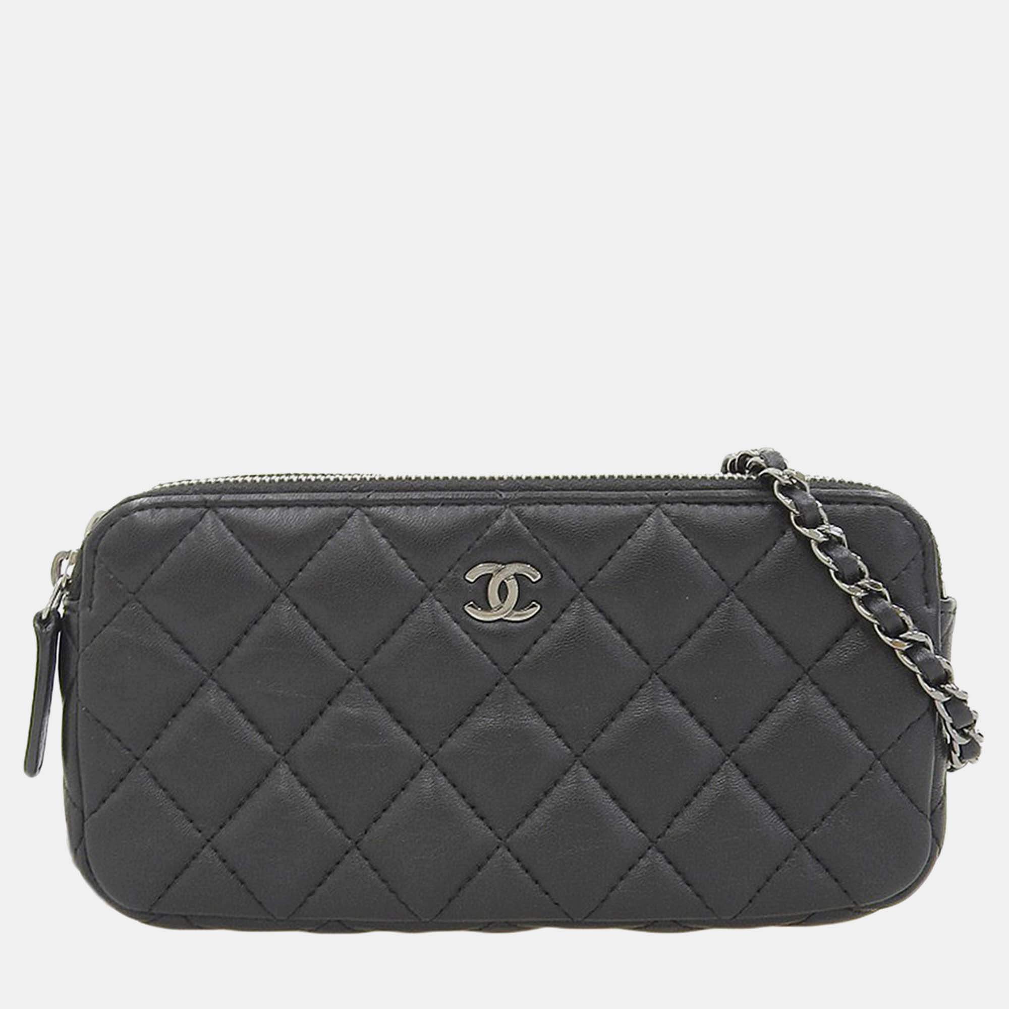 

Chanel Black Leather Quilted Double Zip Clutch with Chain