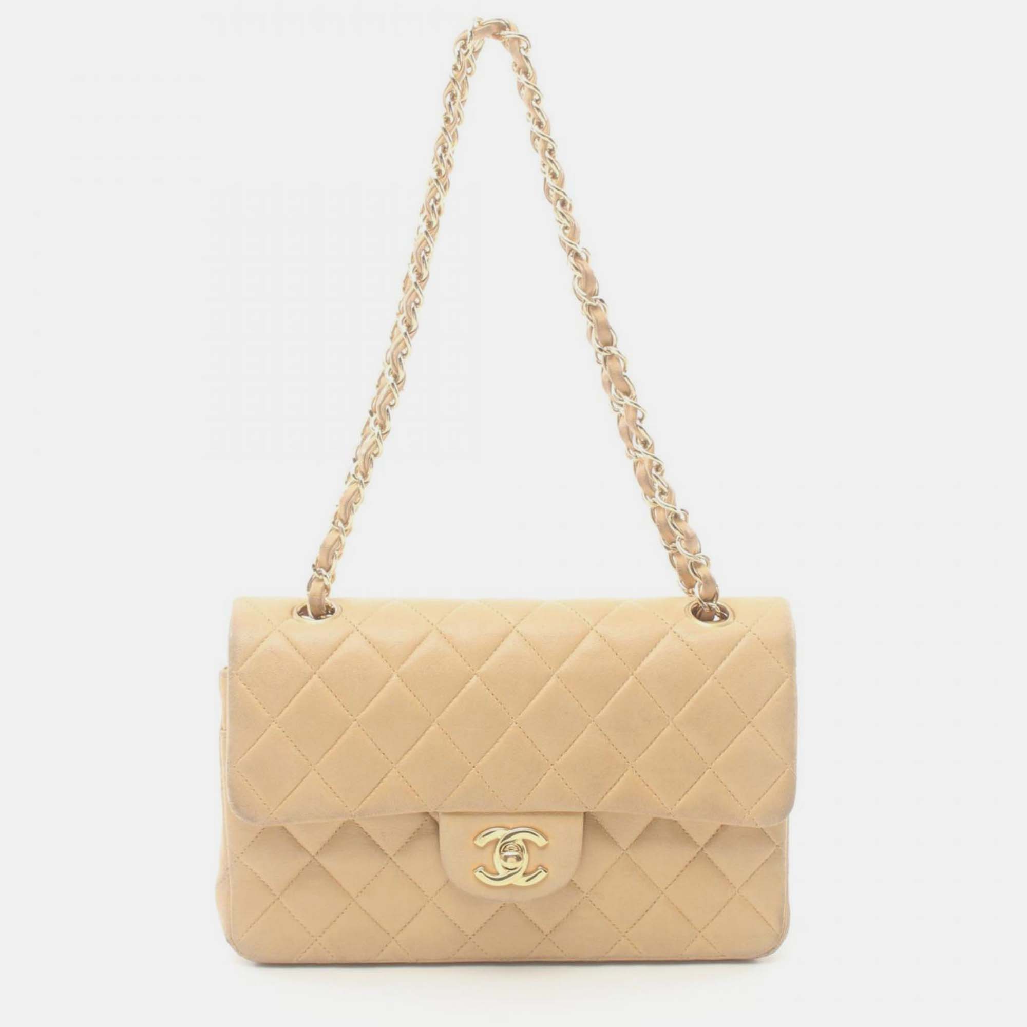 

Chanel Beige Lambskin Matelasse Shoulder Bag