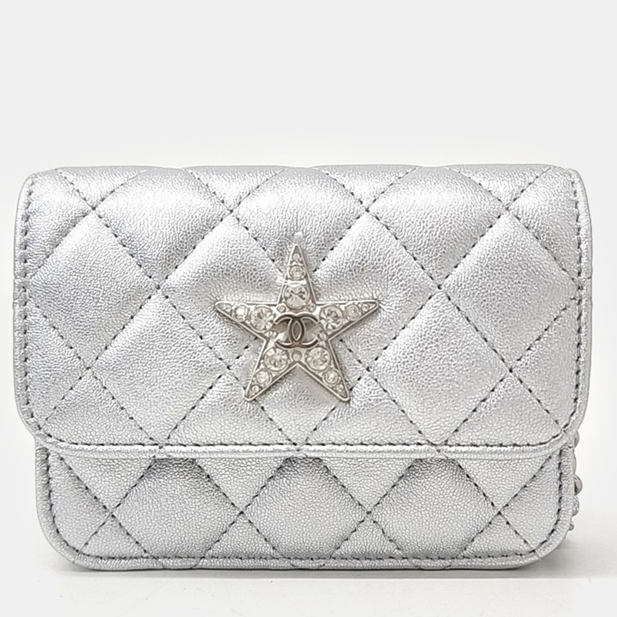 Pre-owned Chanel Chain Crossbody Bag In Silver