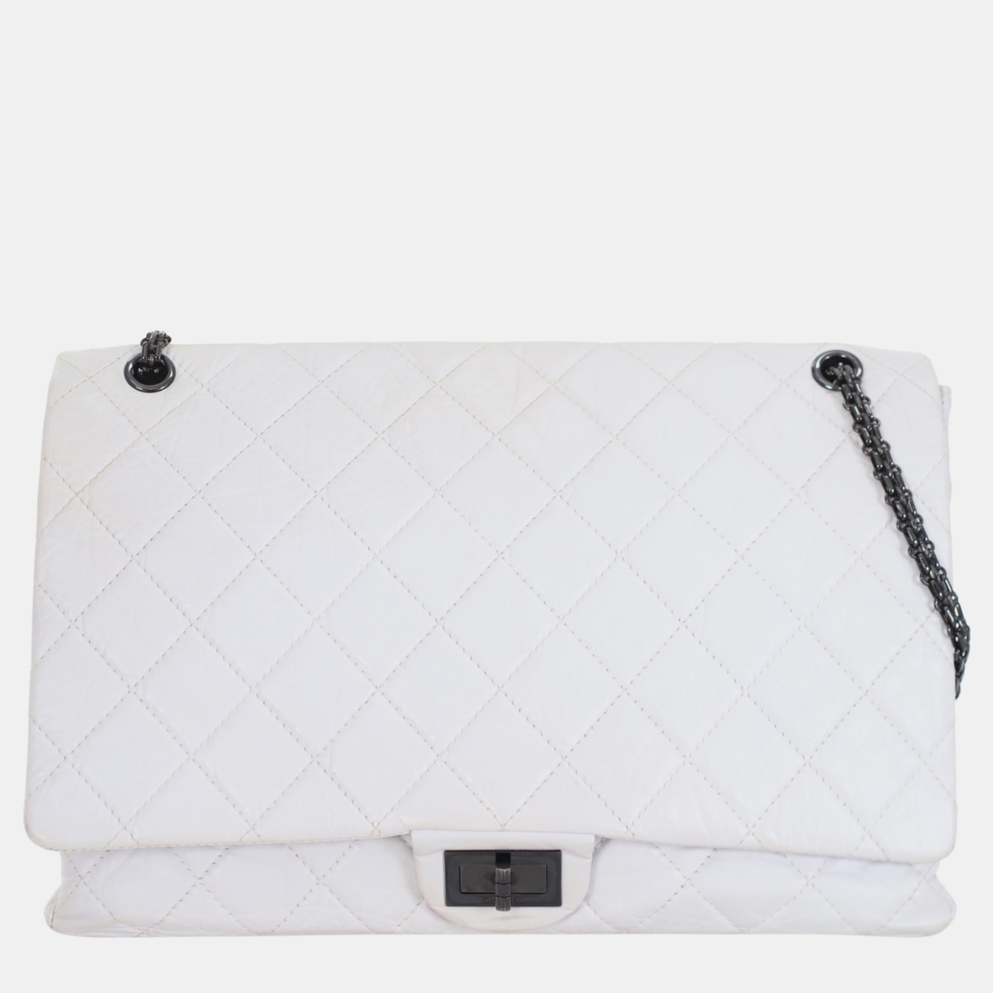 Pre-owned Chanel White Leather Distressed Maxi Reissue Flap Bag