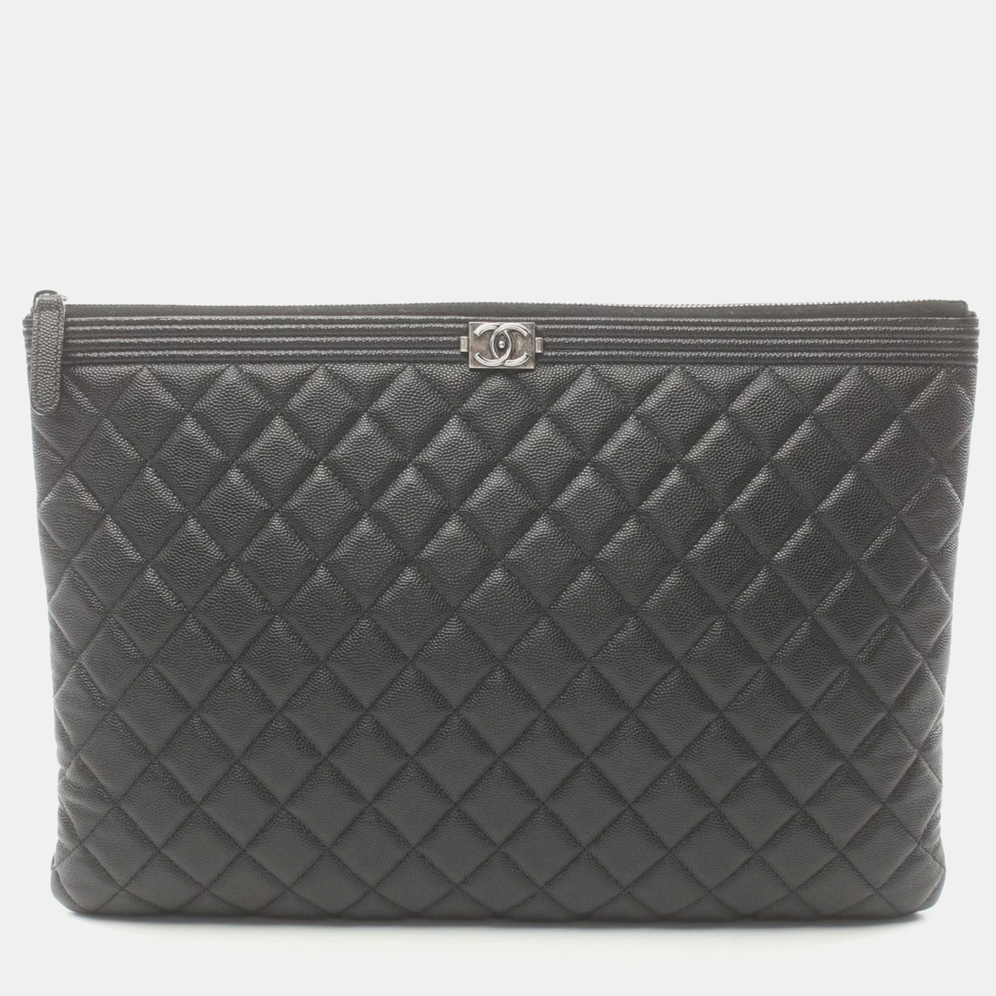 Pre-owned Chanel Clutch In Black