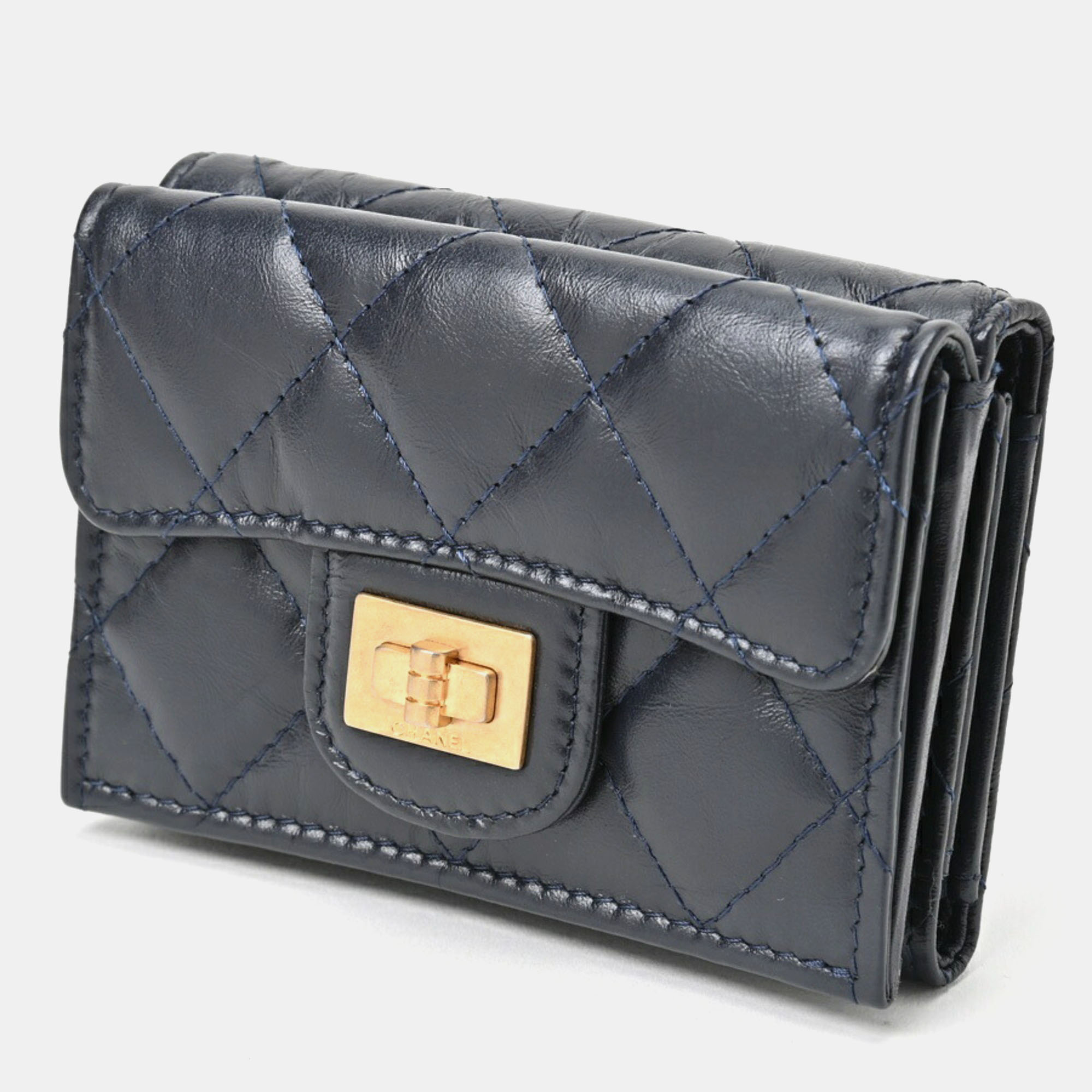 Pre-owned Chanel Navy Lambskin Matelasse 2.55 Small Flap Tri-fold Wallet In Navy Blue