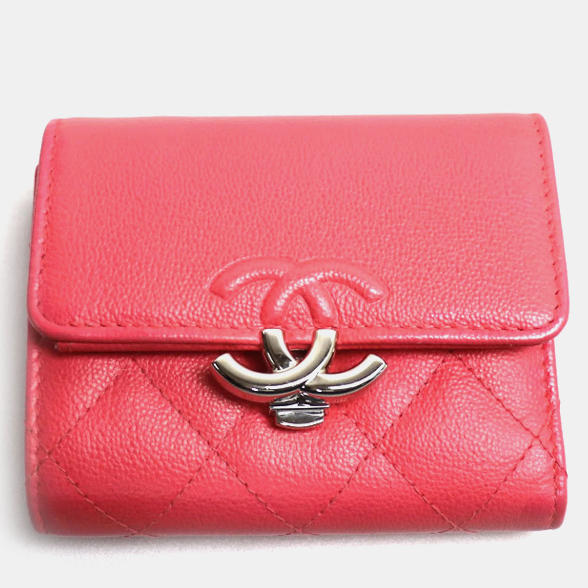 Pre-owned Chanel Pink Matelasse Small Flap Trifold Wallet