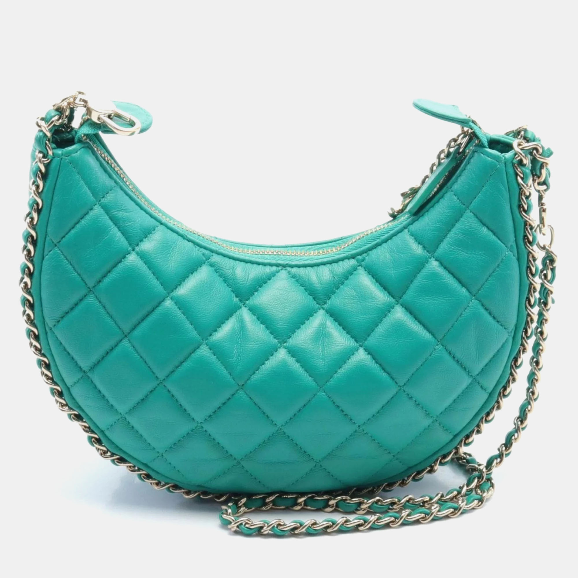 

Chanel Green Leather Matelasse Shoulder Bag