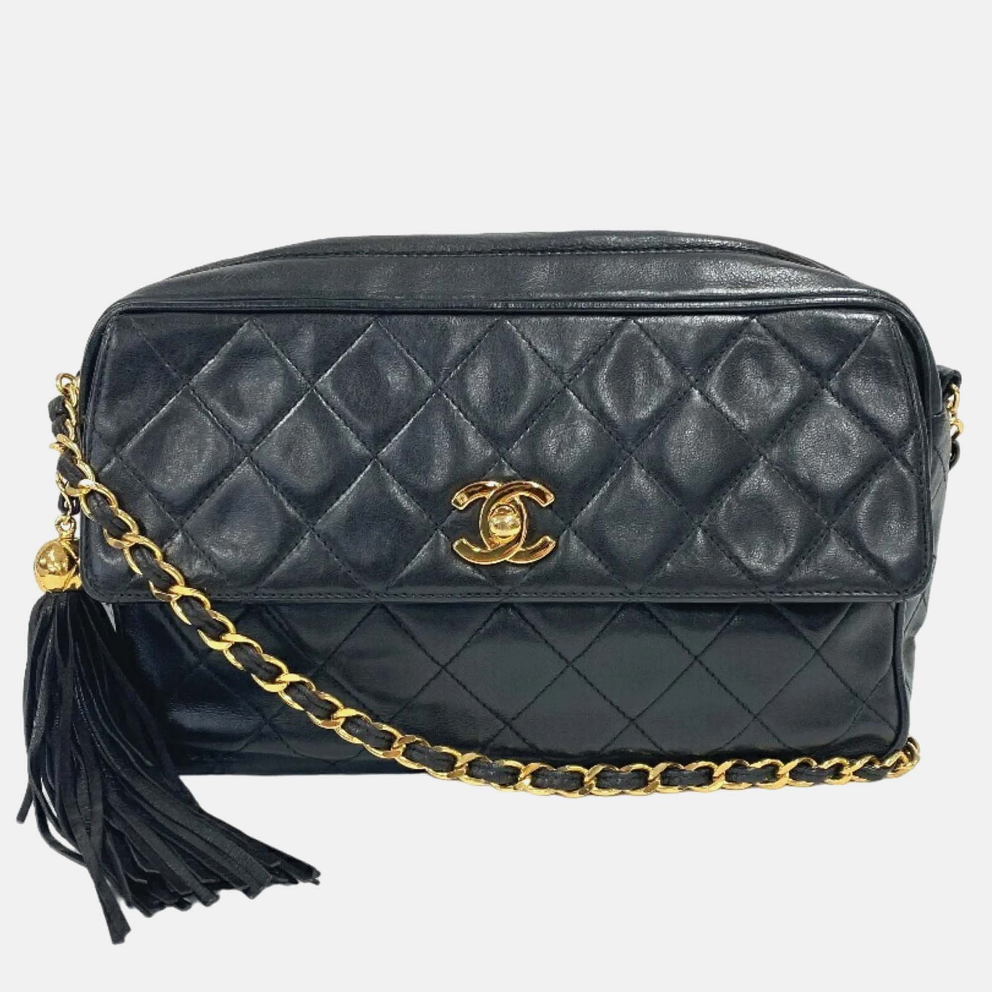 

Chanel Black Matelasse Turnlock Coco Mark Shoulder Bag