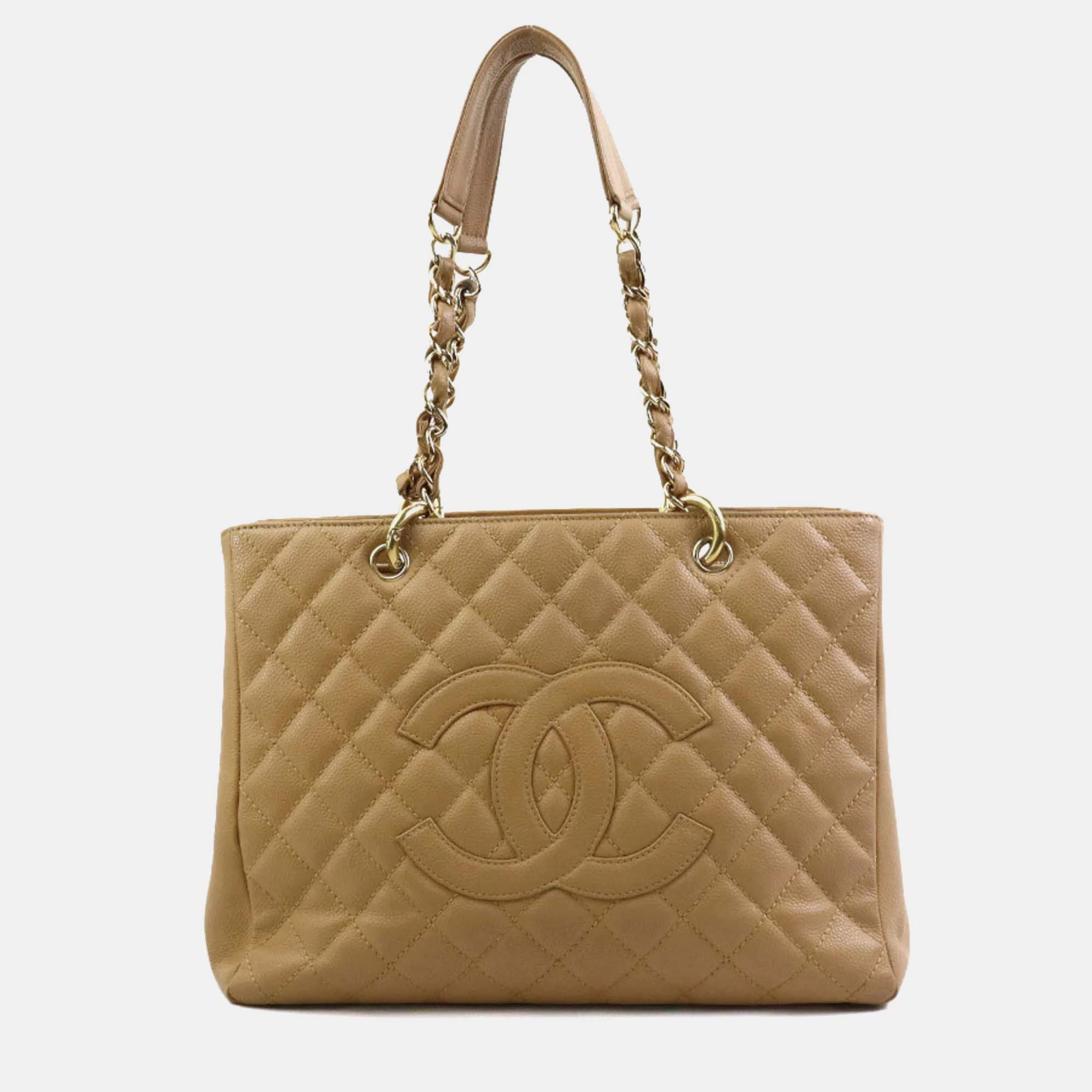 Pre-owned Chanel Beige Gold Caviar Skin Leather Gst Shoulder Bag In Sand