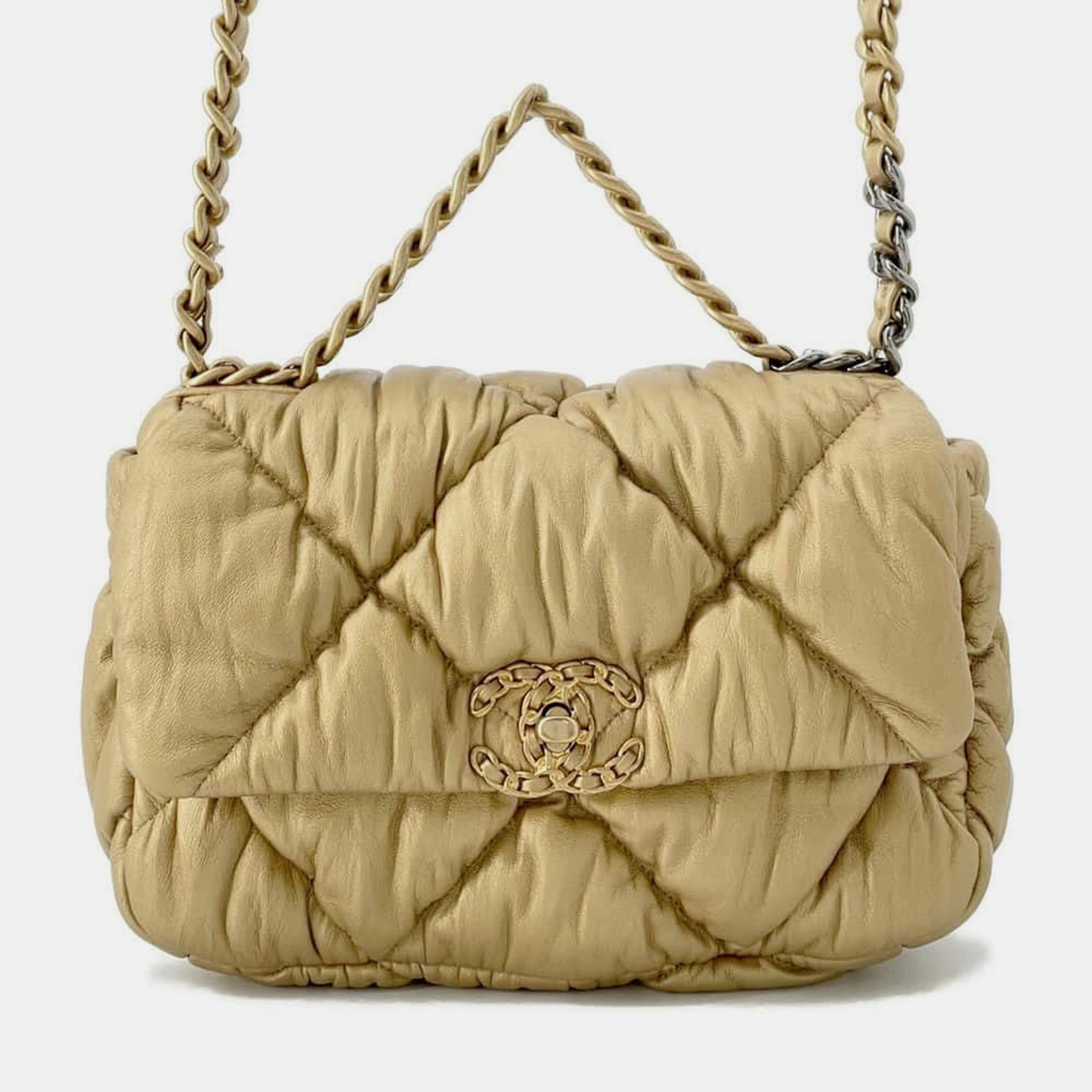 

Chanel Gold Leather 19 Chain Shoulder Bag