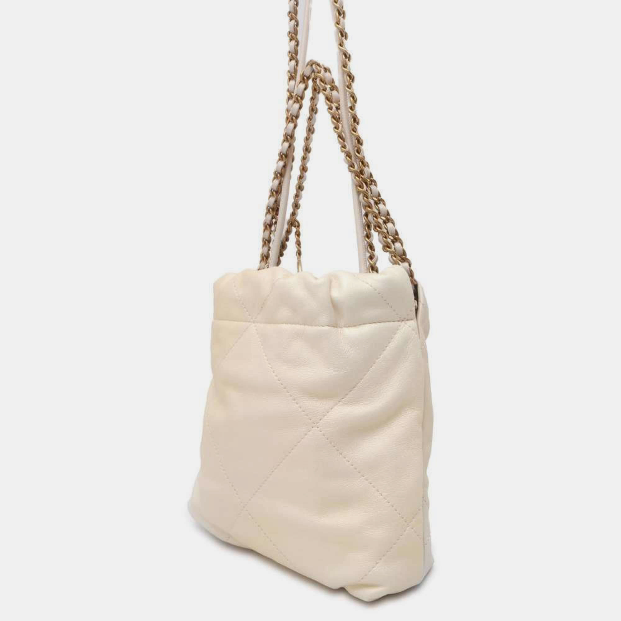 Chanel Leather Chanel 22 Coco Mark Shoulder Bag 
