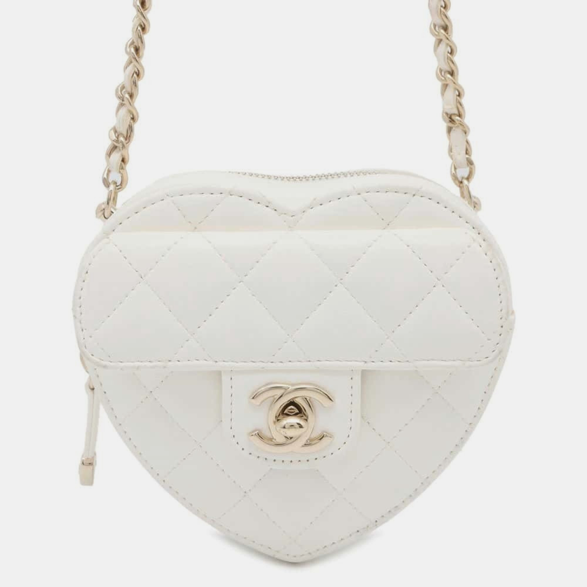 

Chanel White Lambskin Matelasse Coco Mark Heart Pochette Chain Bag