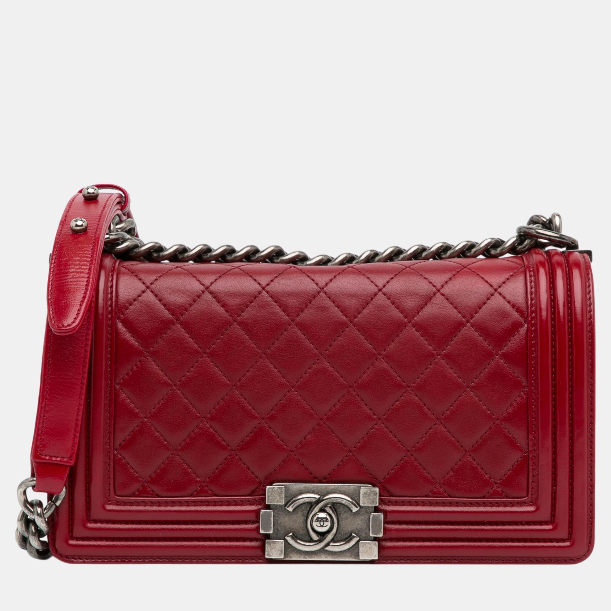 

Chanel Red Medium Lambskin Boy Flap