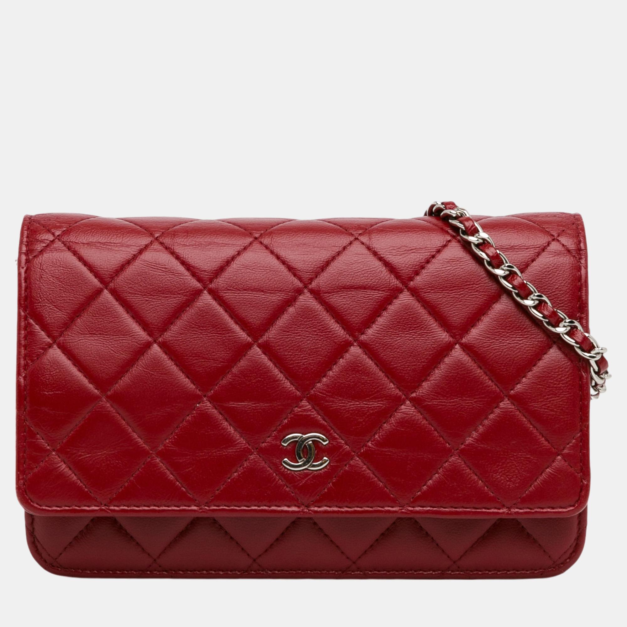 

Chanel Red Classic Lambskin Wallet on Chain