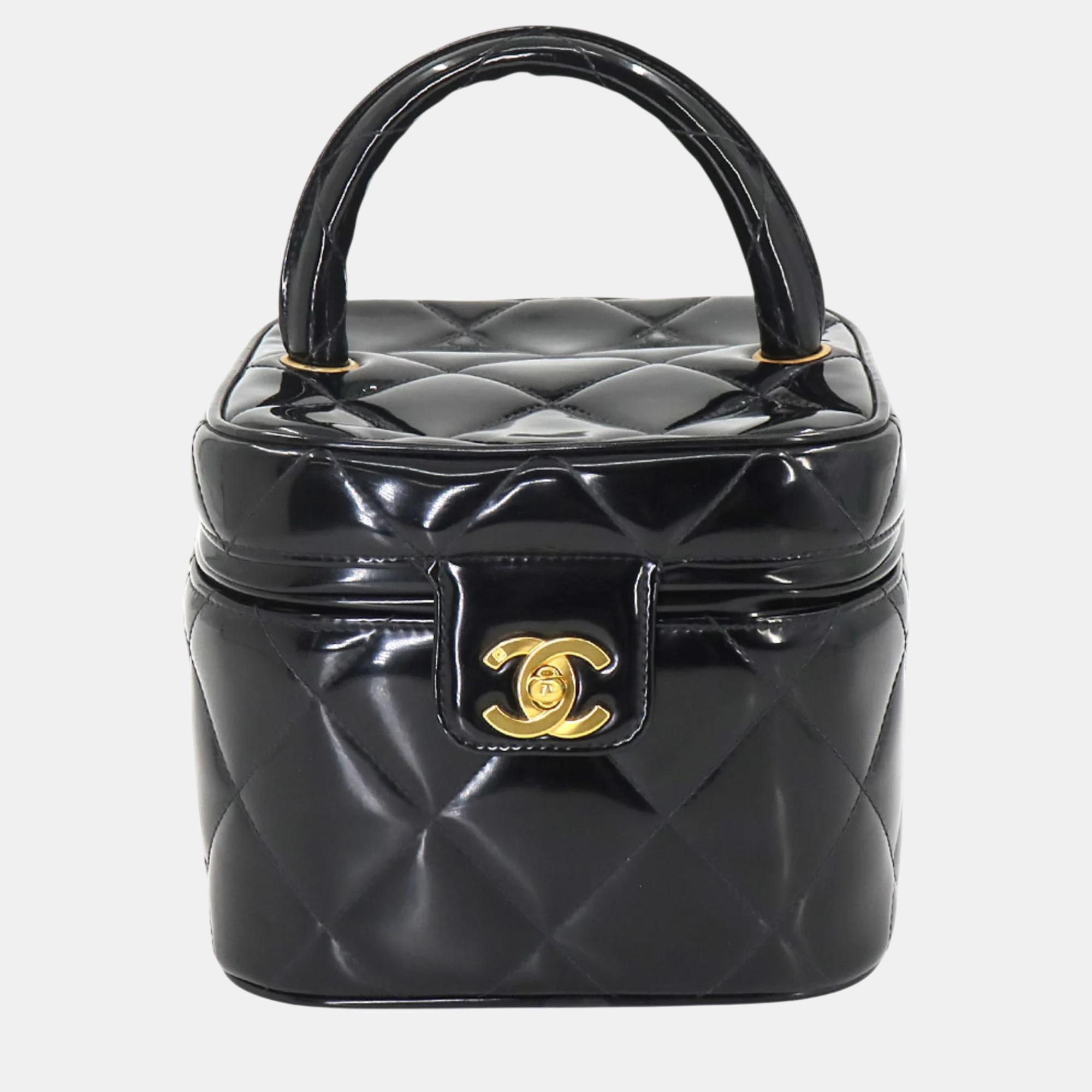 

Chanel Enamel Black Matelasse Vanity Hand Bag