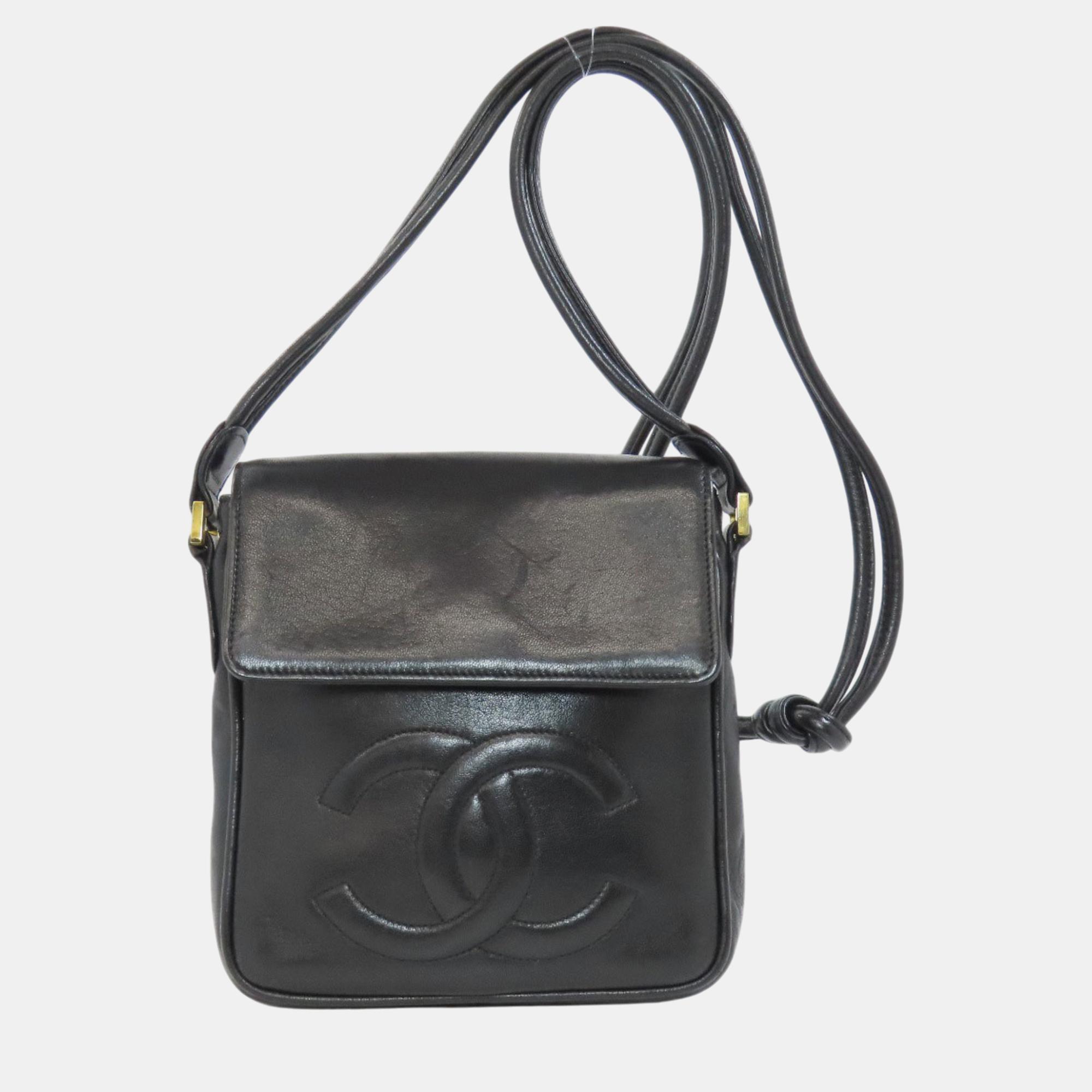 

Chanel Lambskin Coco Mark Shoulder Bag, Black