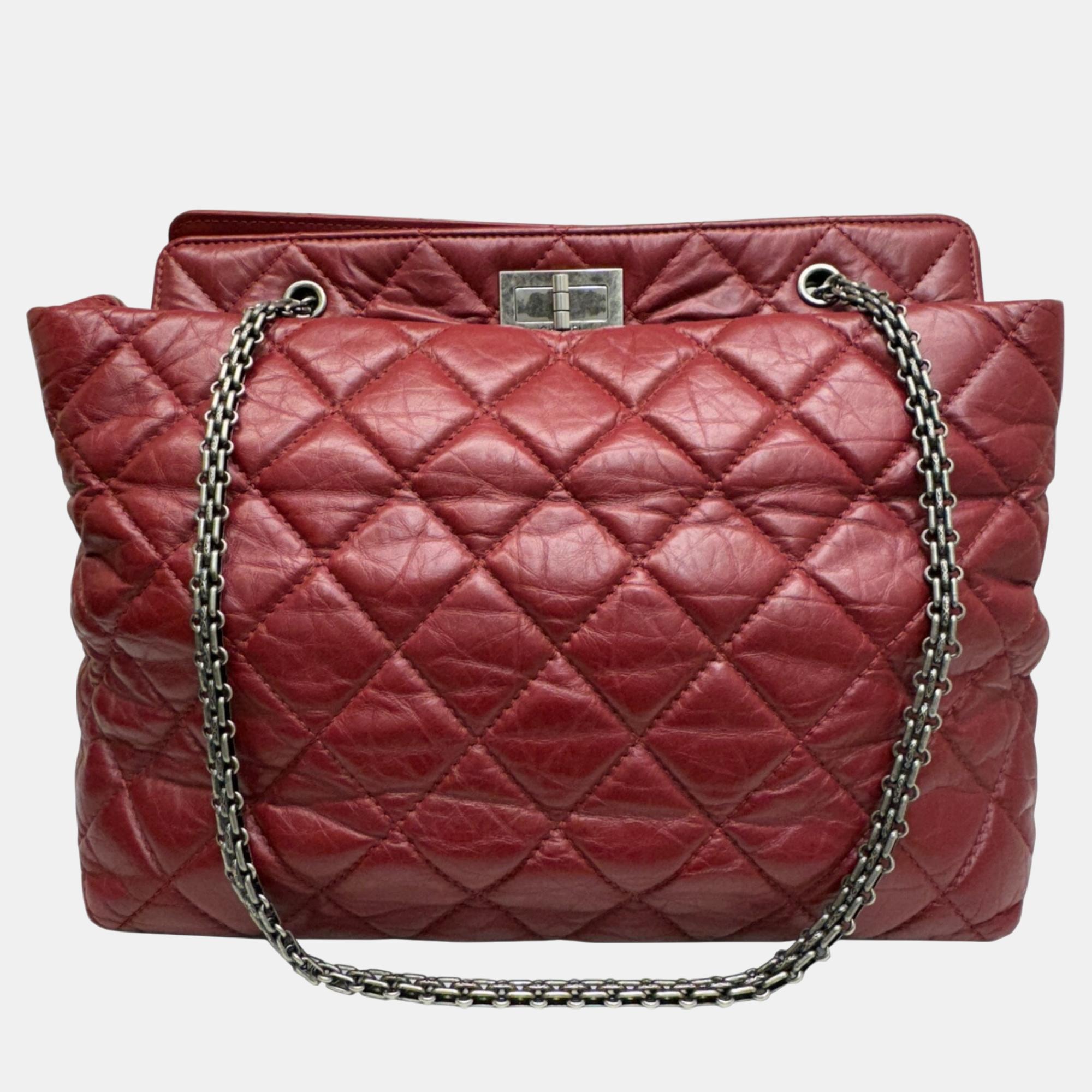 Pre-owned Chanel Red Leather Bordeaux Matelasse 2.55 Chain Tote Bag