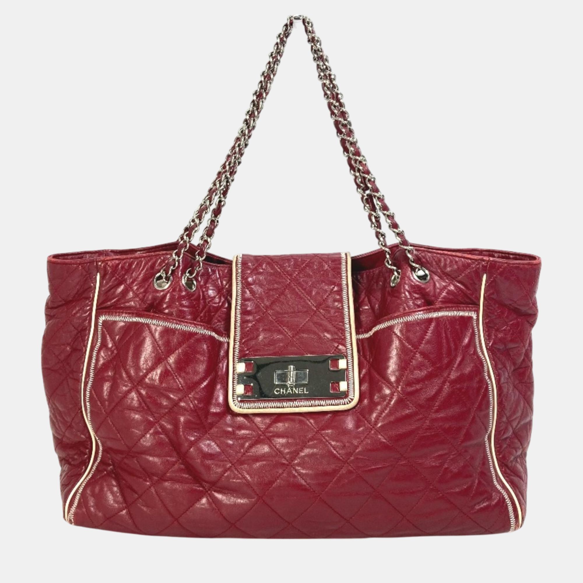 

Chanel Red Leather Quilted 2.55 Matelasse W Chain Tote Bag