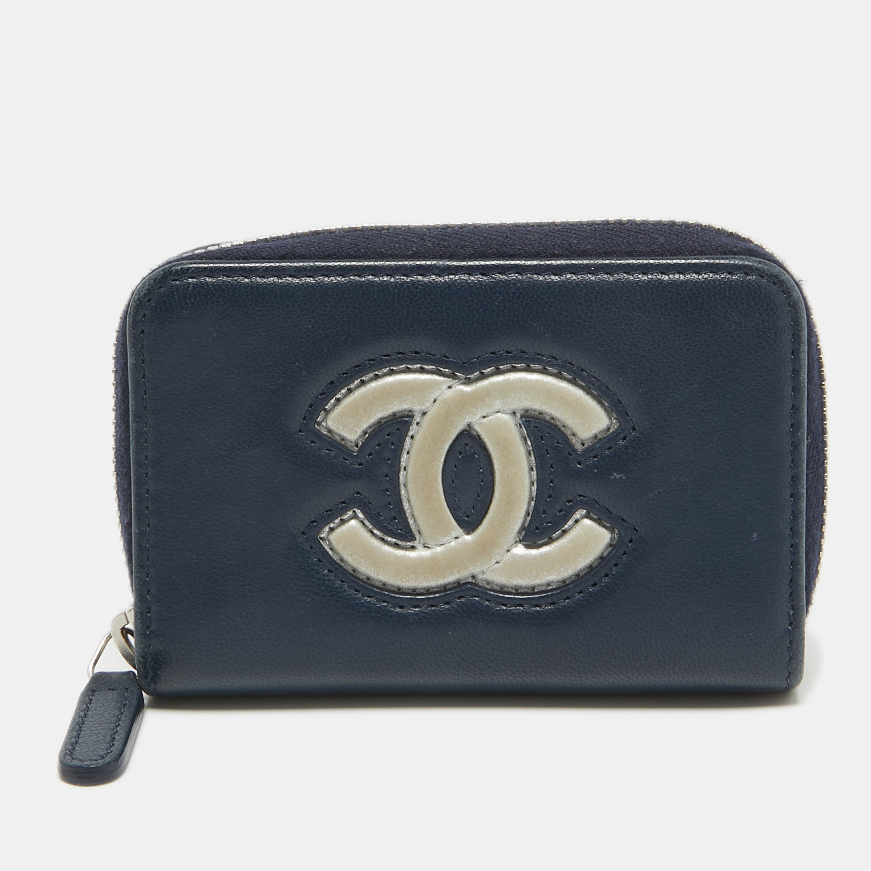 

Chanel Blue/Silver Leather CC Zip Coin Purse