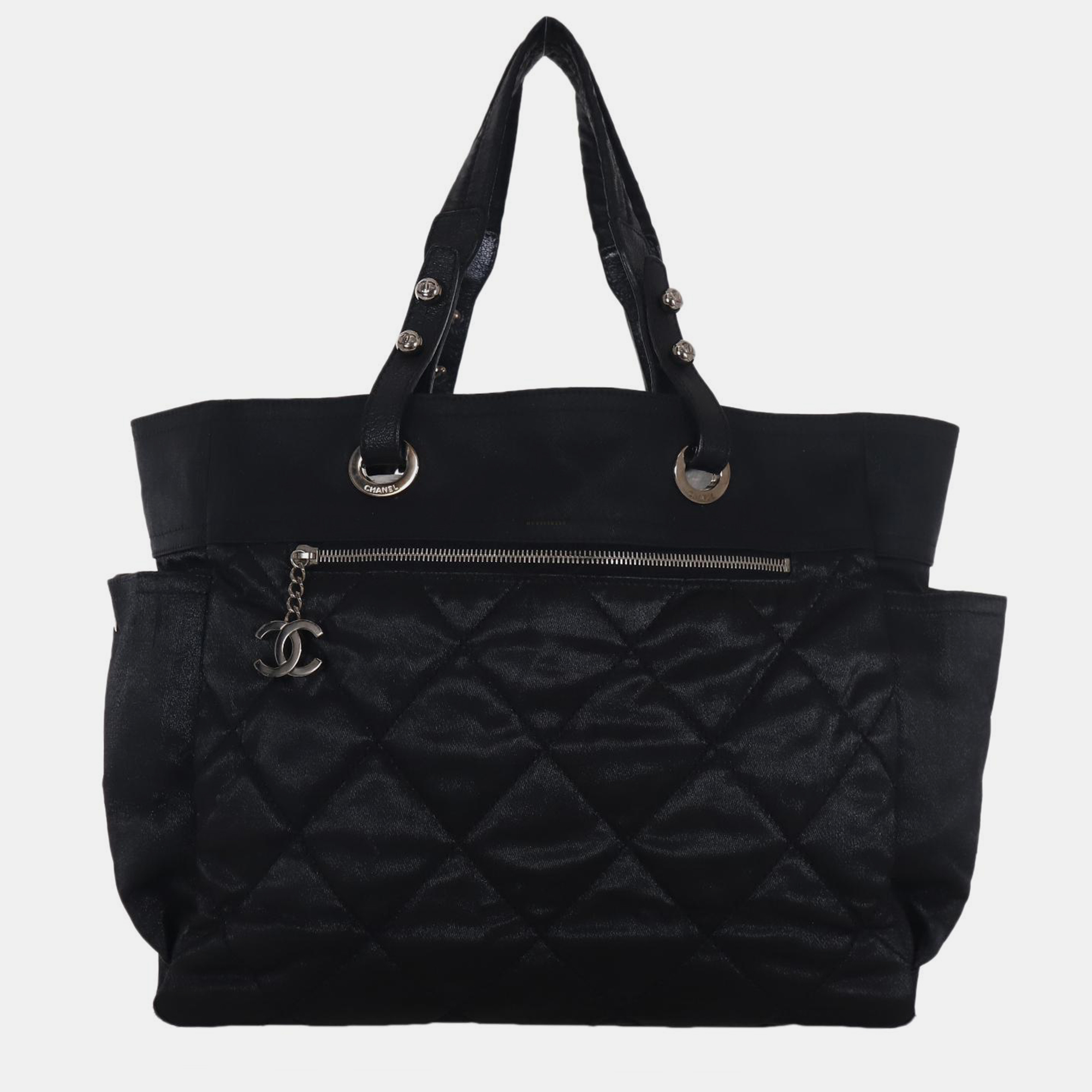 

Chanel Medium Paris-Biarritz Quilted Tote Bag, Black