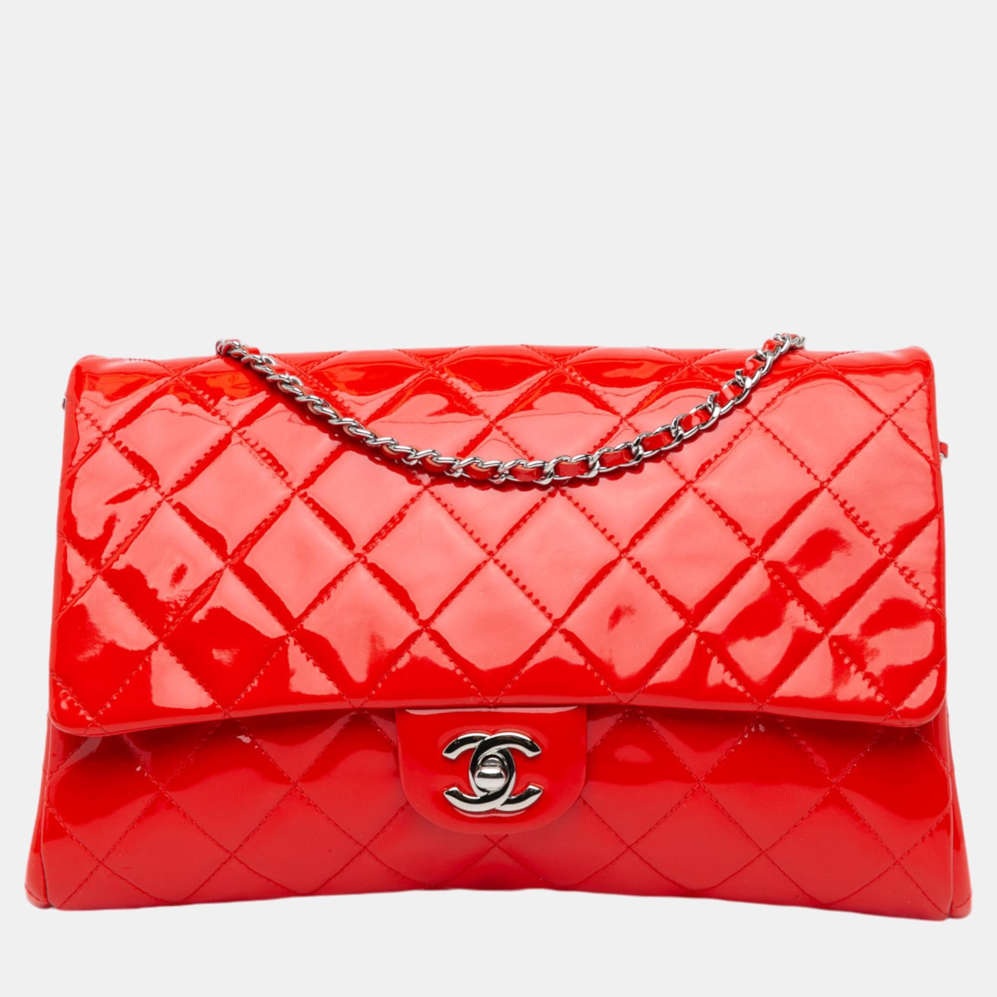 

Chanel Red Quilted Patent New Clutch With Chain