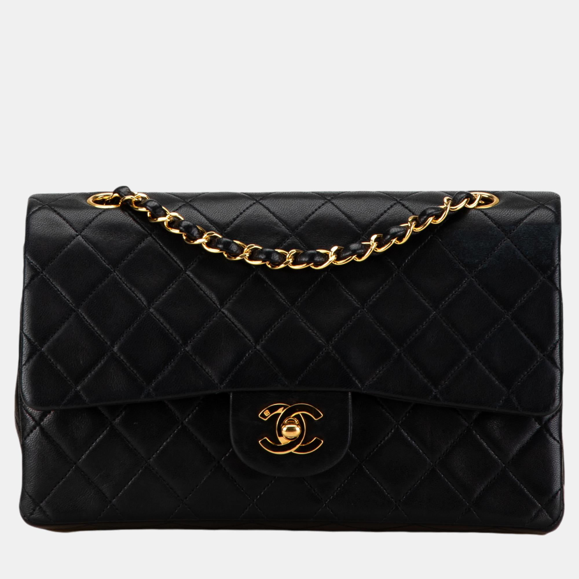 

Chanel Black Medium Classic Lambskin Double Flap