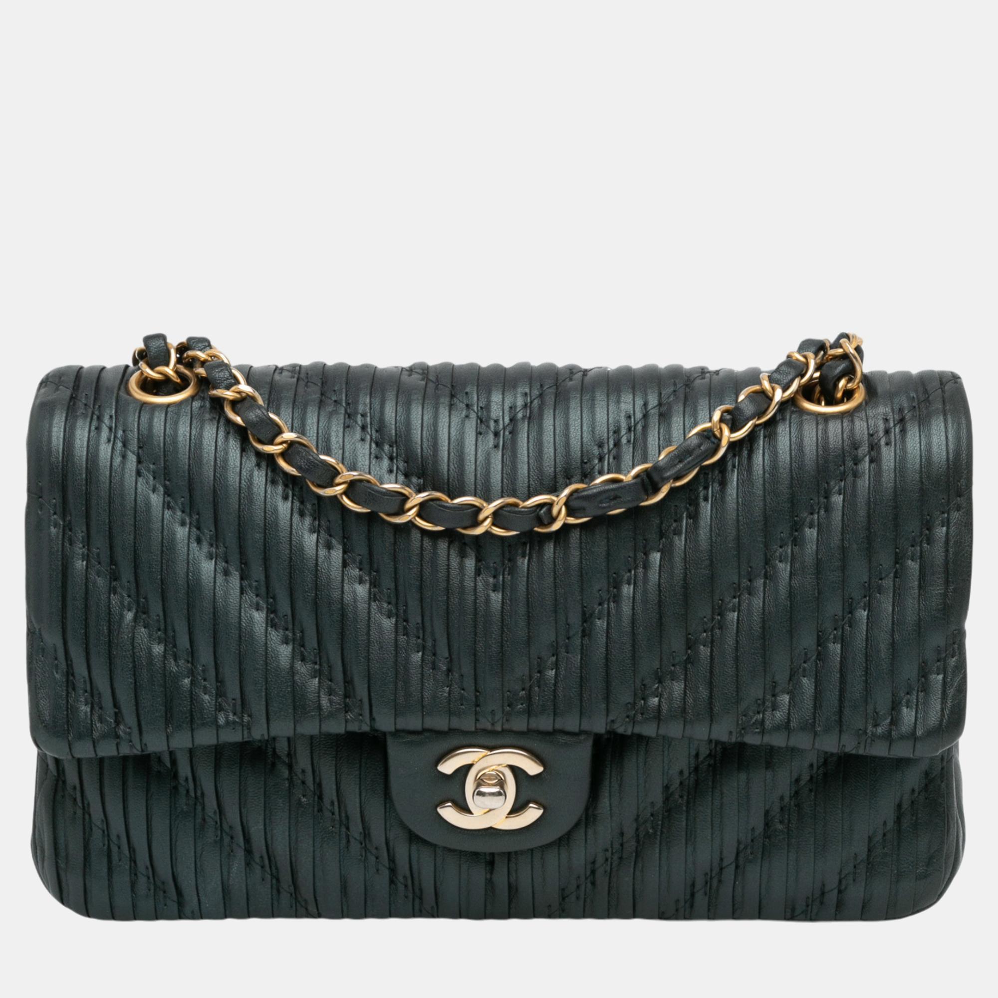 

Chanel Navy Blue Medium Calfskin Coco Pleats Double Flap