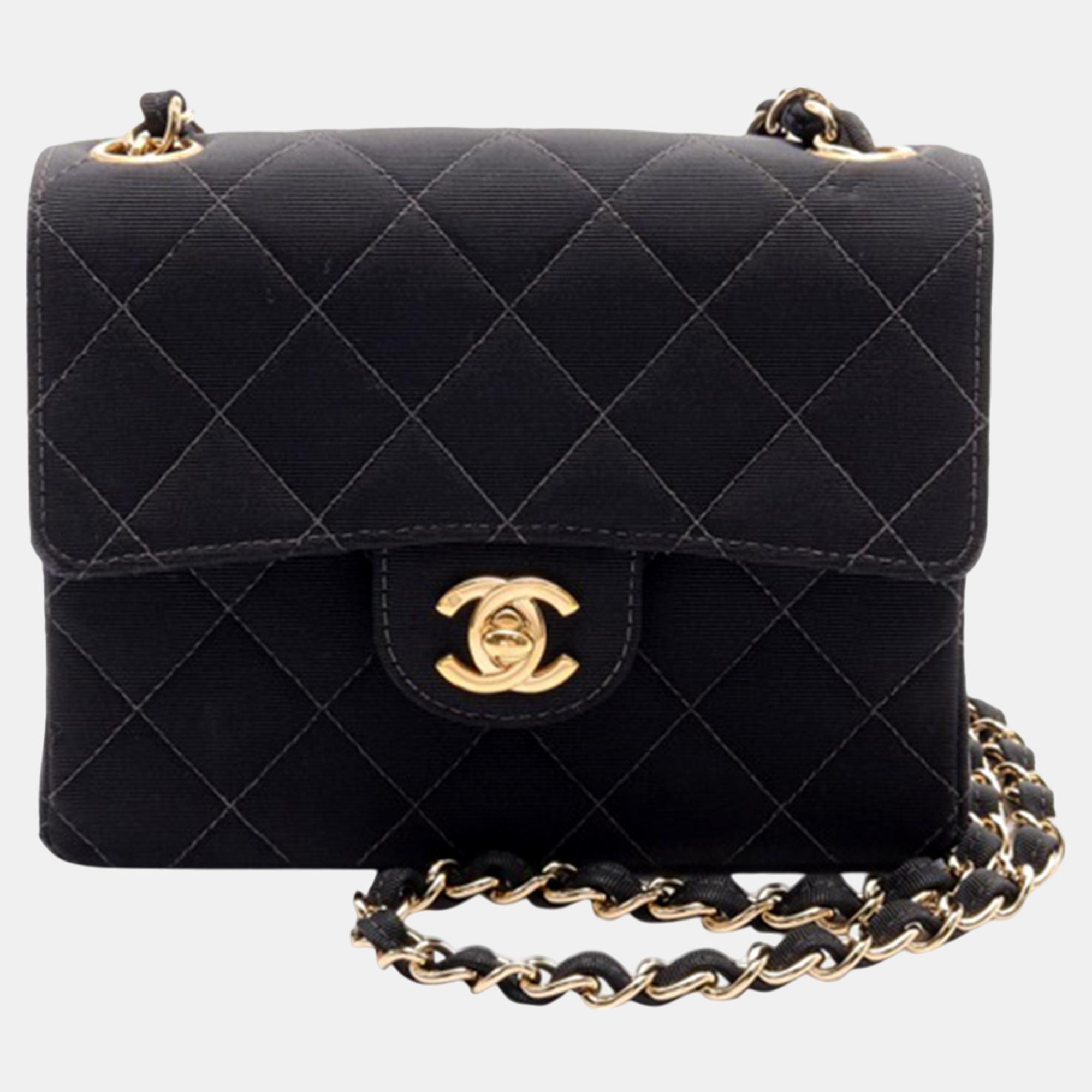 

Chanel Black Mini Square Classic Canvas Single Flap