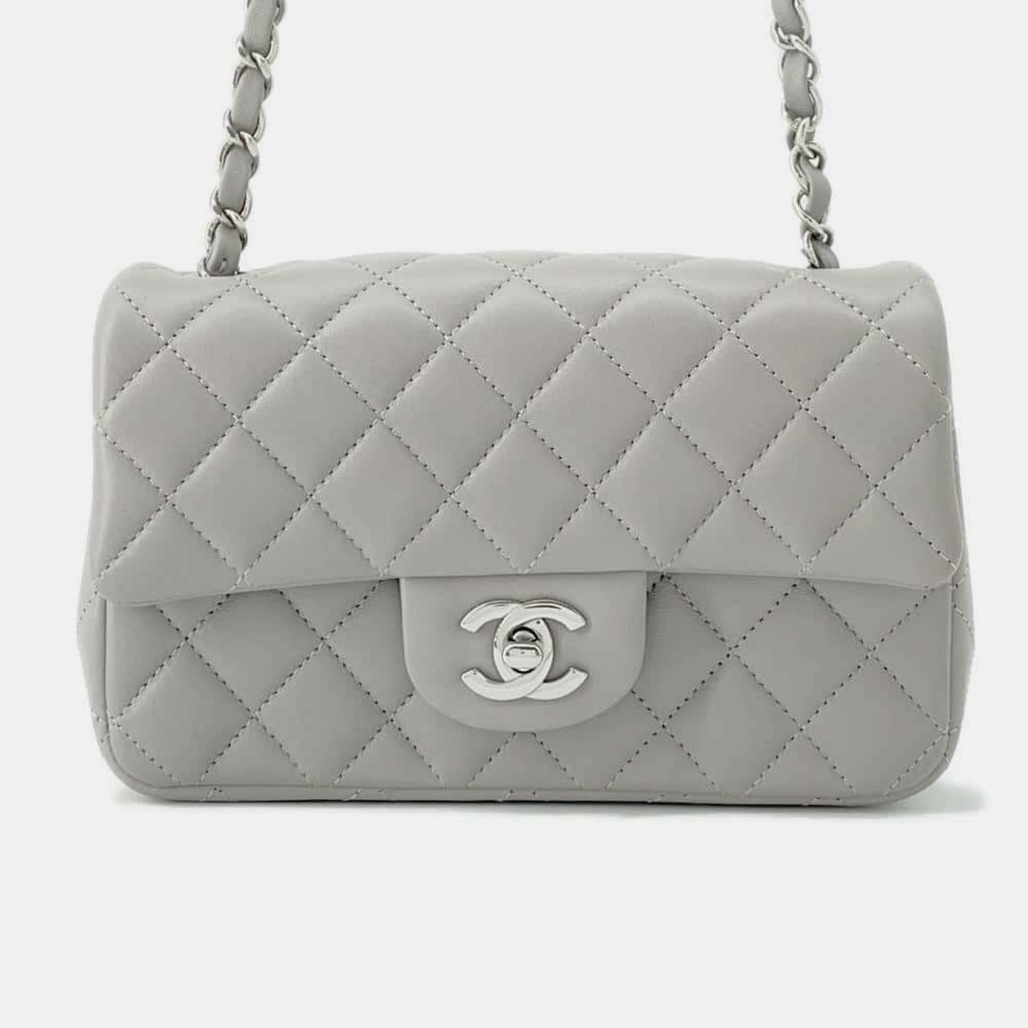 

Chanel Gray Lambskin Mini Matelasse Chain Shoulder Bag Size, Grey