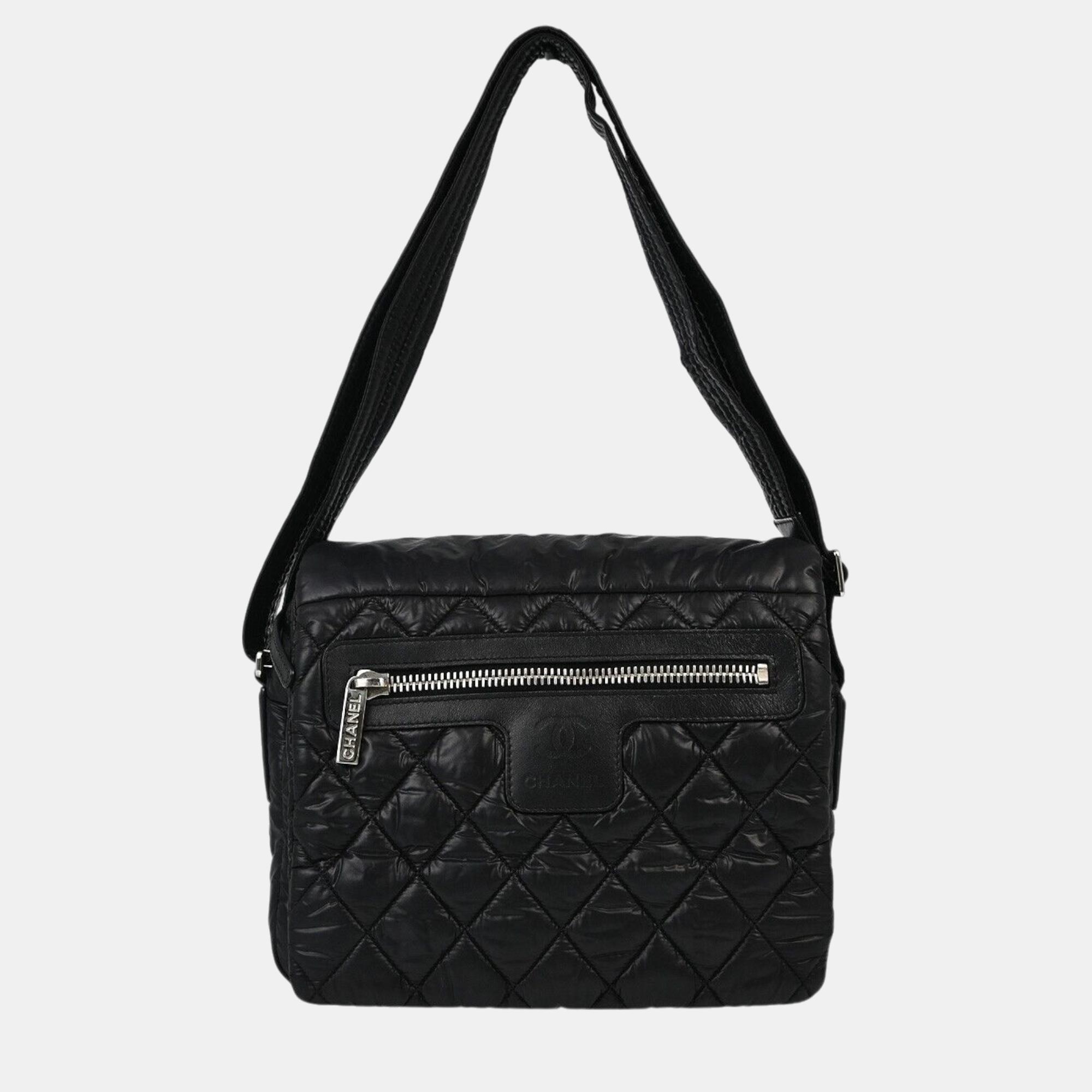 

Chanel Black Nylon Coco Cocoon Shoulder Bag