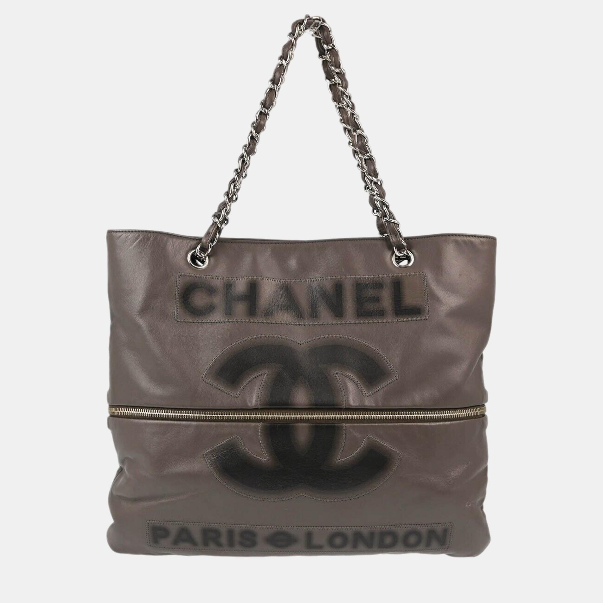 

Chanel Greige Calf Leather Paris London Expandable Tote Bag, Beige