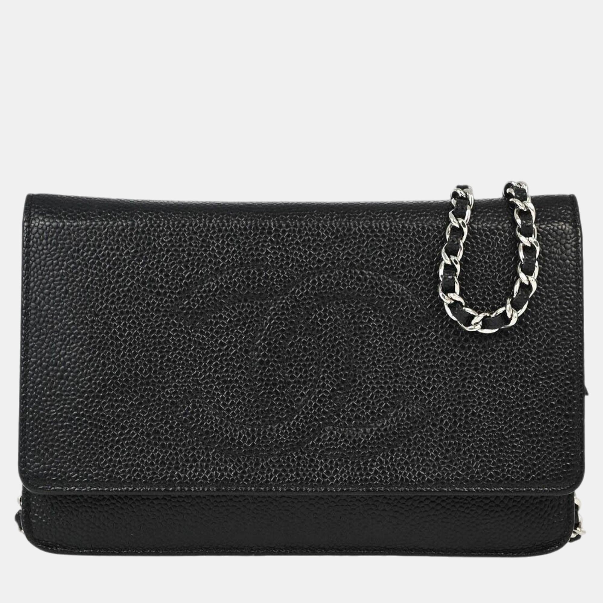 

Chanel Black Calfskin Chain Shoulder Wallet Bag